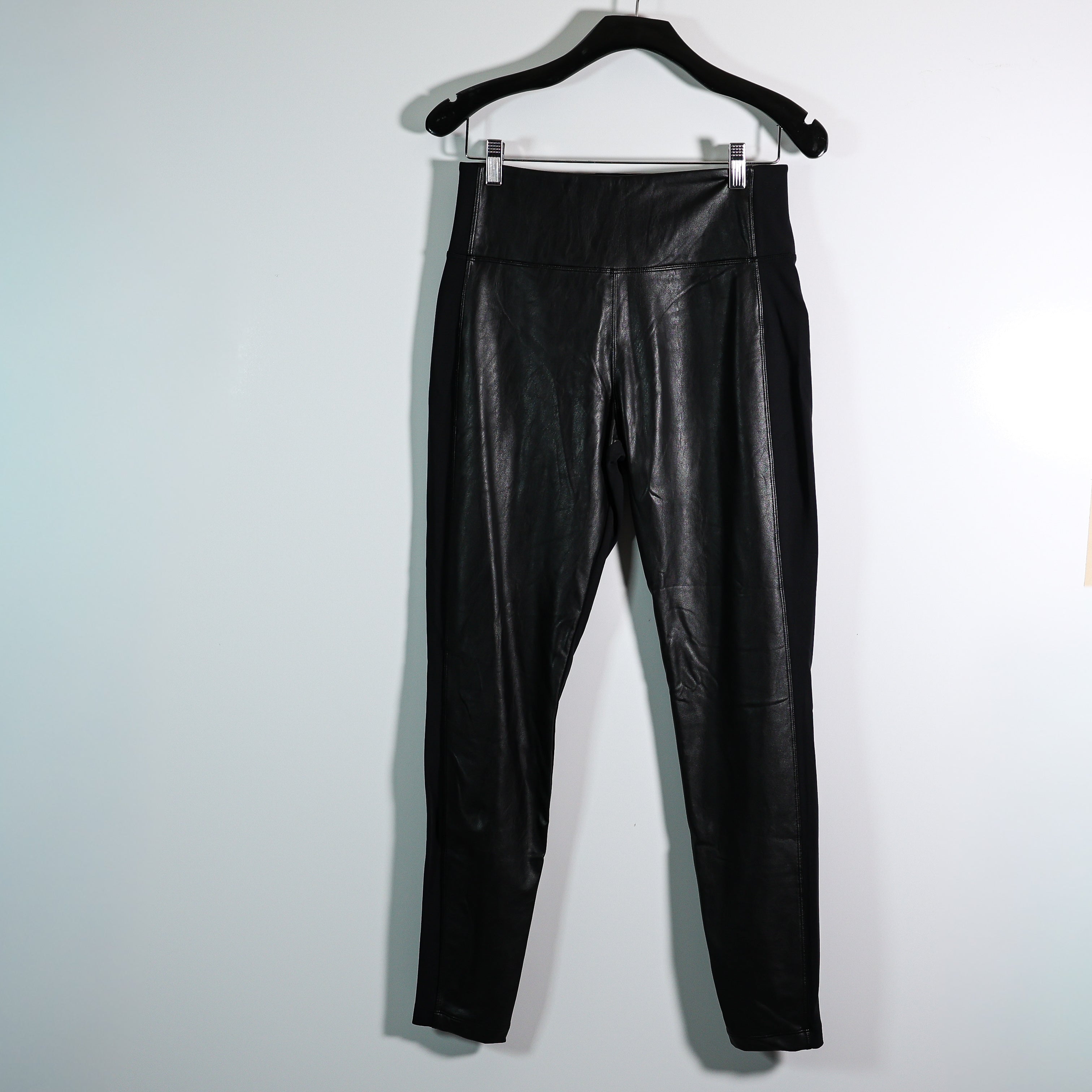 Athleta Women's Delancey Gleam Faux Vegan Leather Tight Leggings Pants Black M