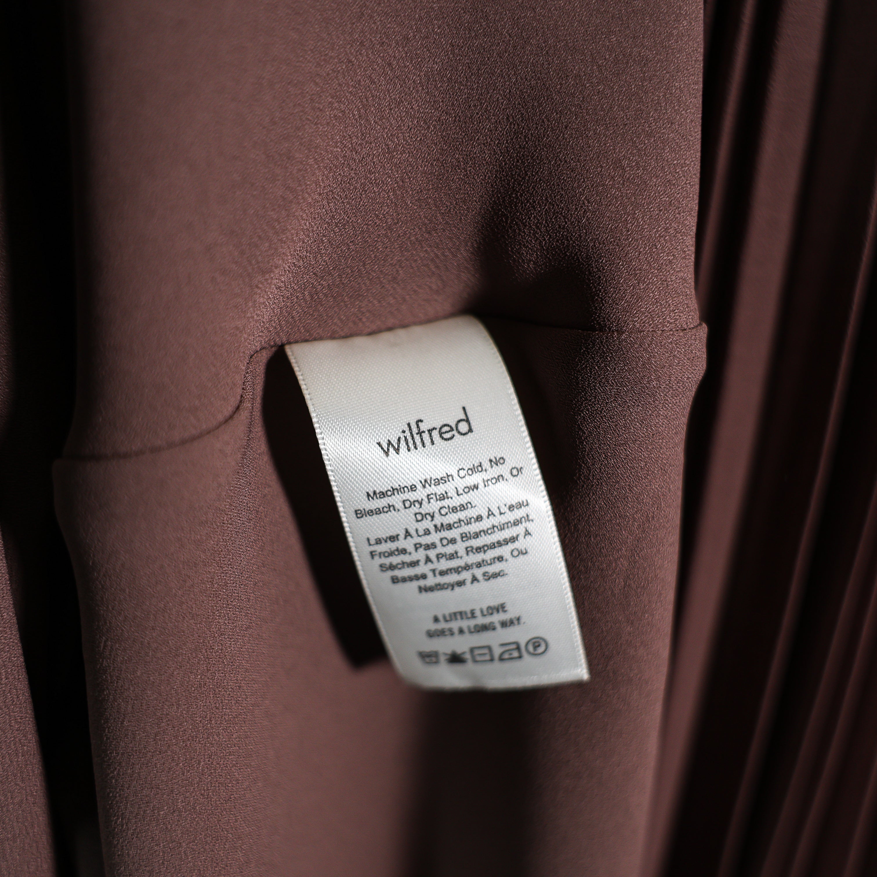 Wilfred Aritzia Karel V Neck Chiffon Pleated Swing Midi Dress Chocolate Brown