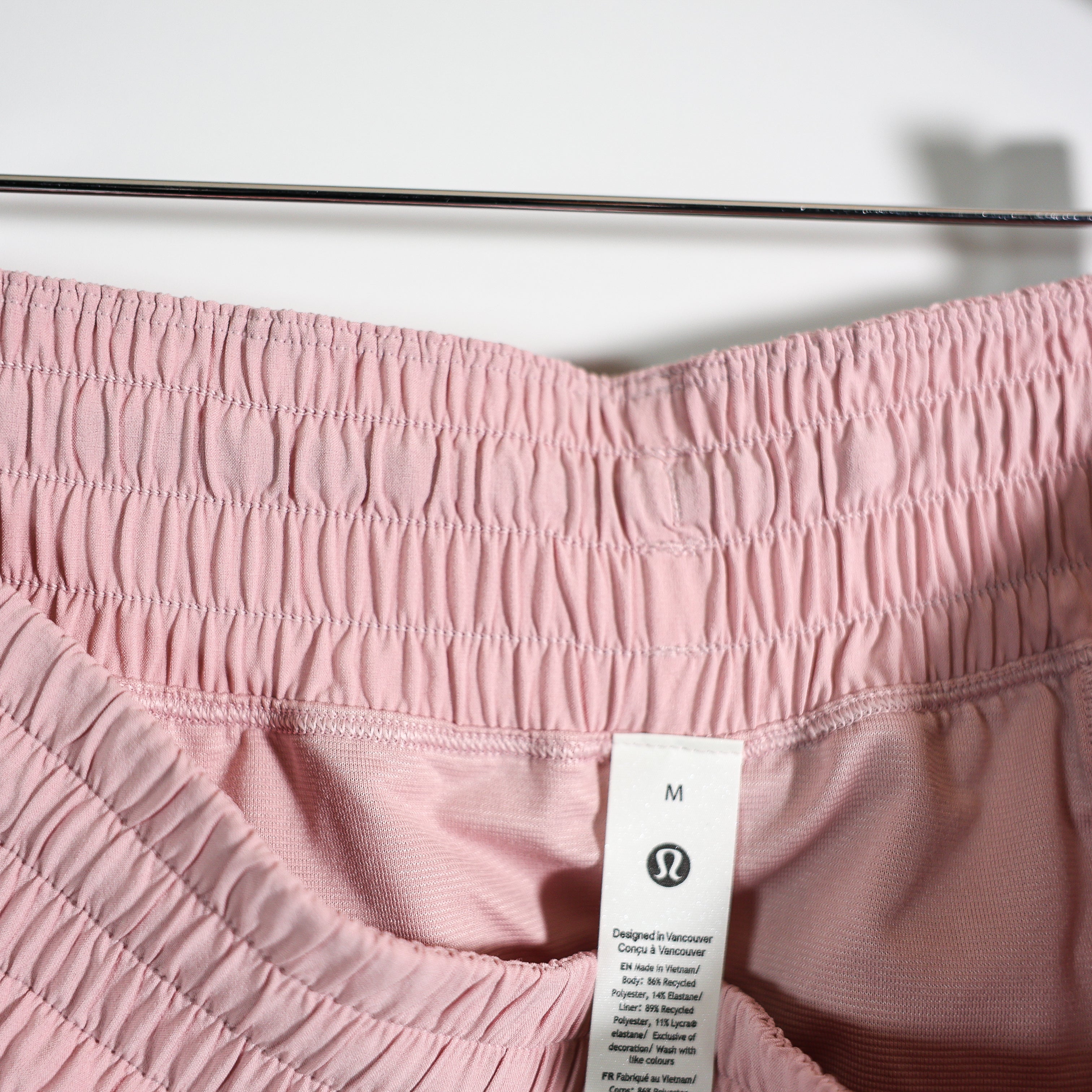 NEW Lululemon Shake It Out High Rise Athletic Running Shorts 2.5" Pink Haze M