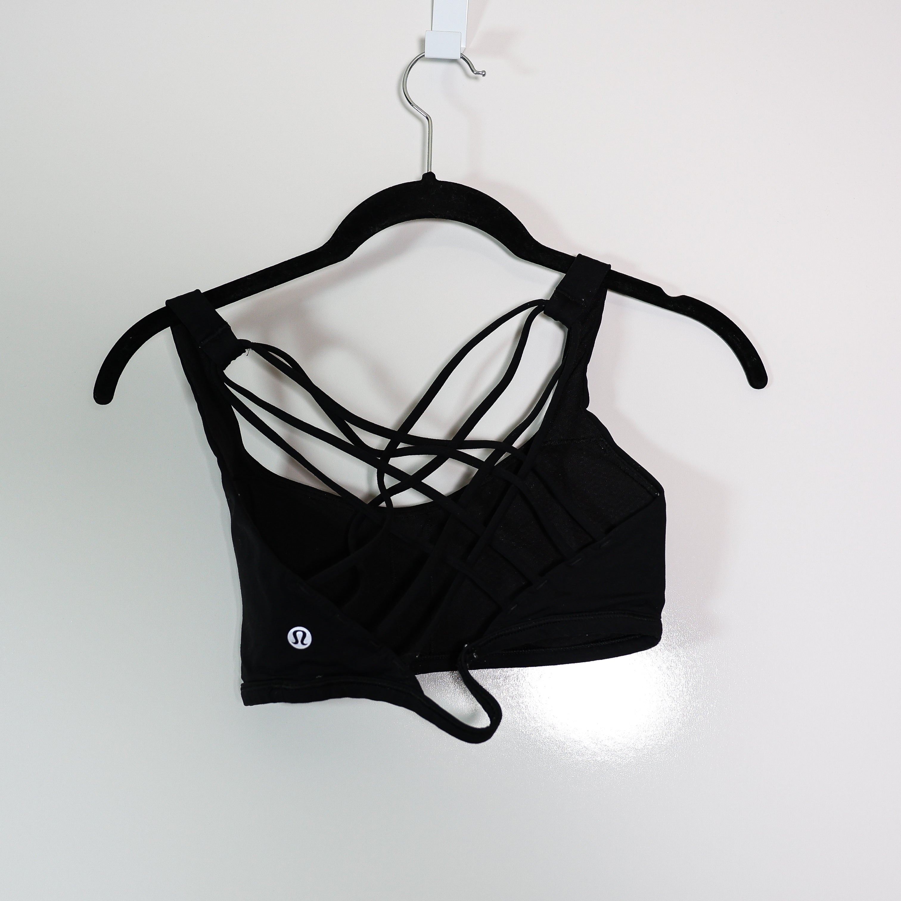 Lululemon Women's Free To Be Wild Athletic Work Out Strappy Sports Bra Black 6