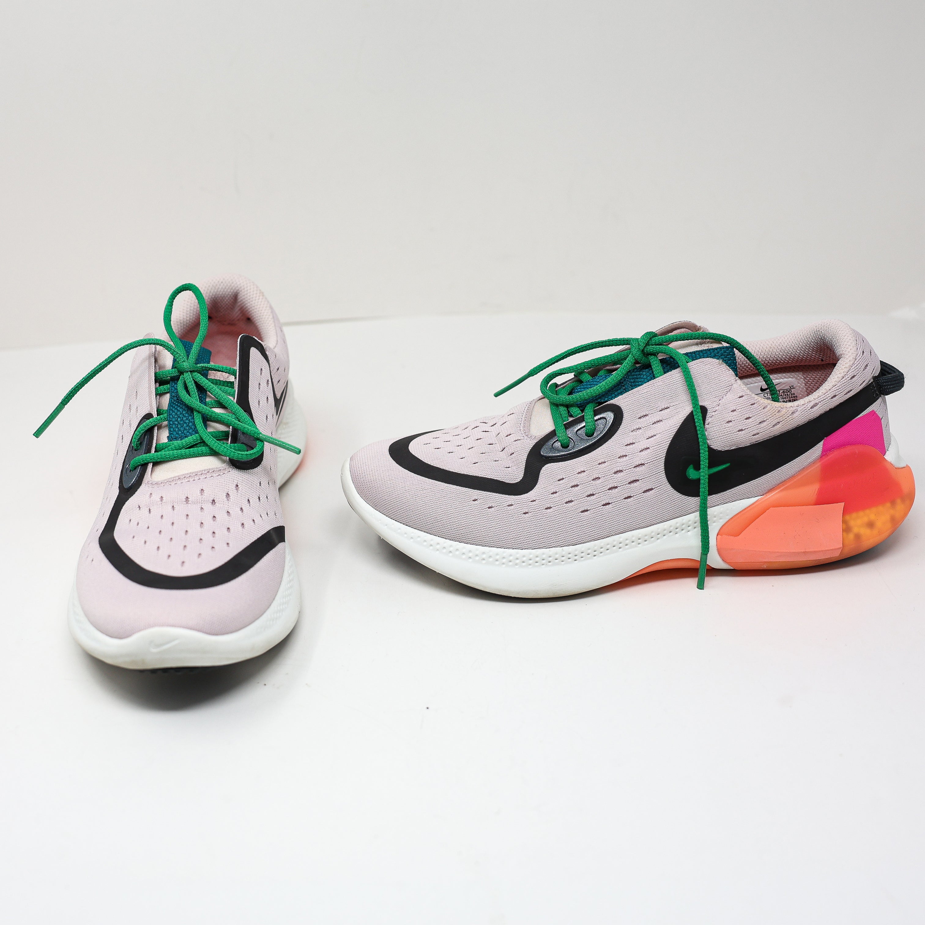 Nike Women's Joyride Dual Run Athletic Low Top Sneakers Shoes Barely Rose 8.5