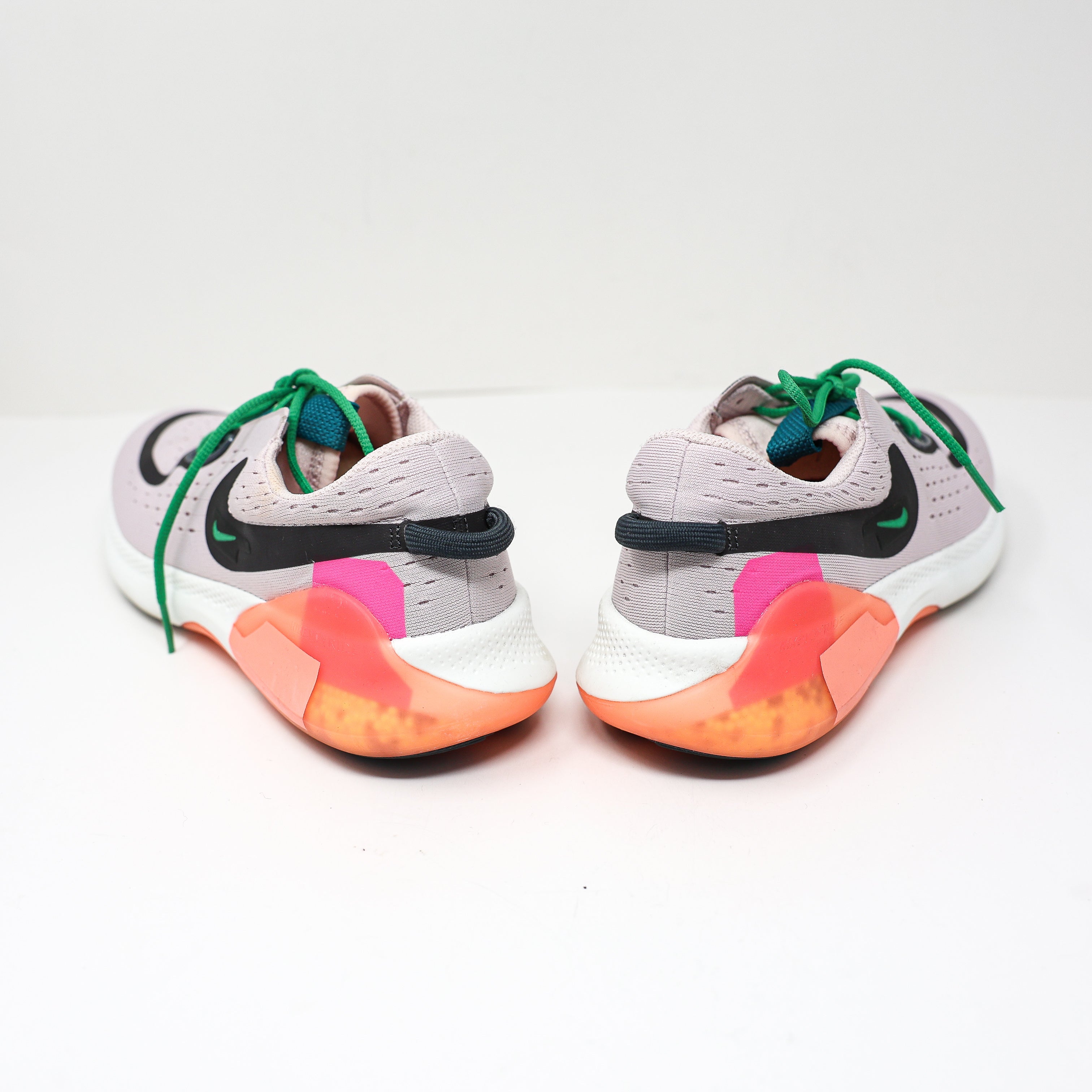 Nike Women's Joyride Dual Run Athletic Low Top Sneakers Shoes Barely Rose 8.5