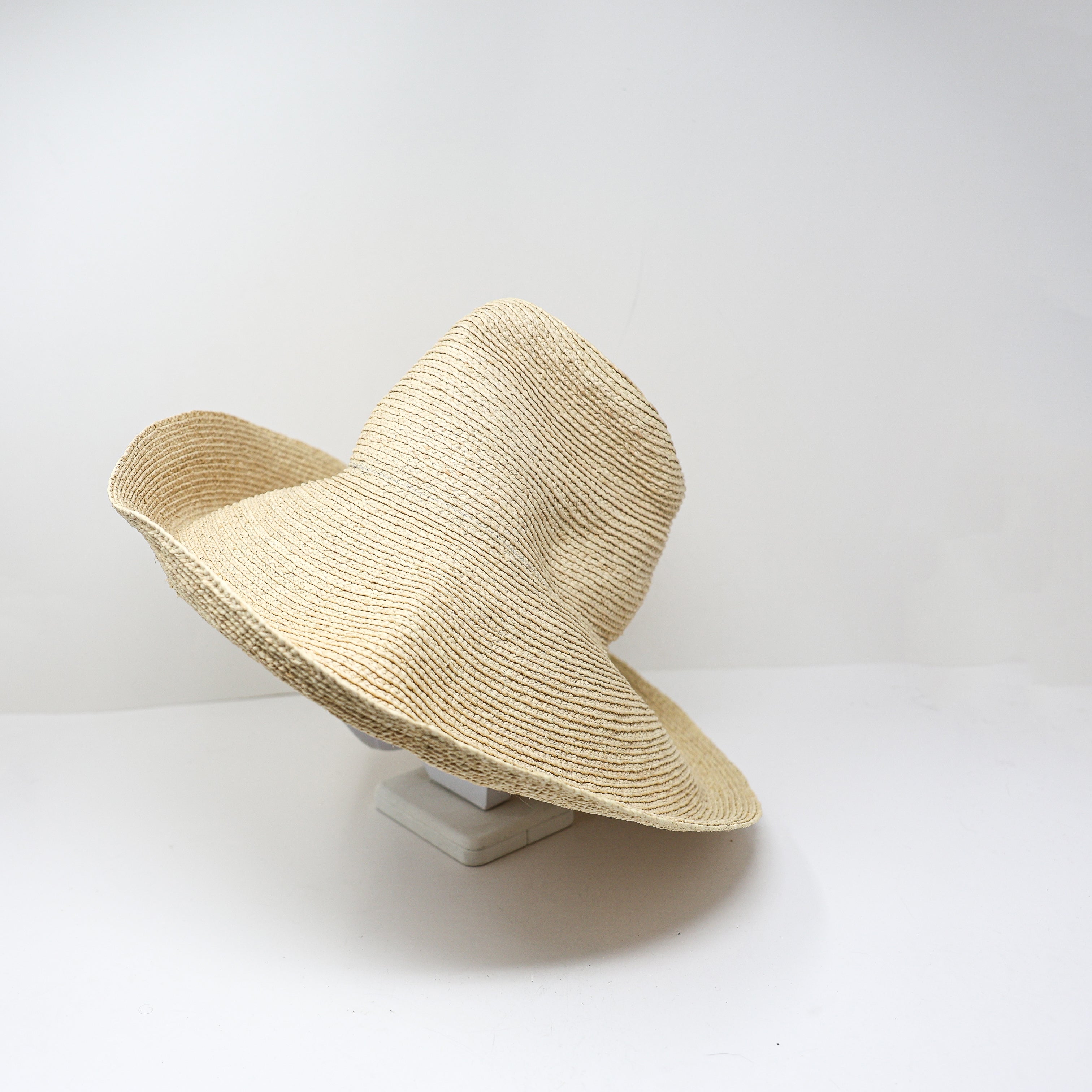 Janessa Leone Tinsley Woven Straw Oversized Brim Floppy Hat Natural Beige Medium