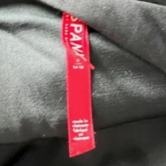 Spanx Faux Vegan Leather High Waisted Seamless Leggings Pants Black M