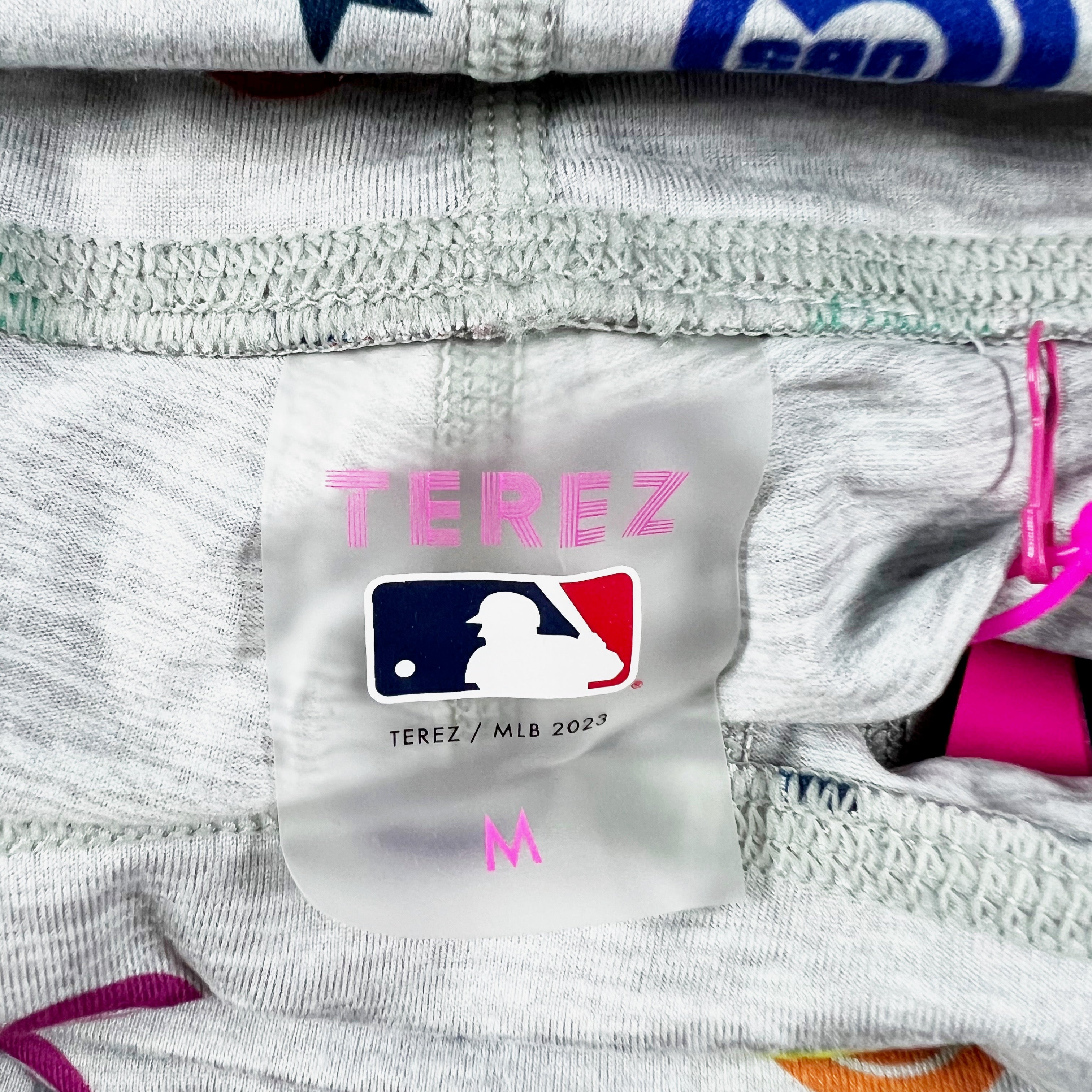 NEW Terez Chicago Cubs MLB Logo Rainbow Print Mini Lounge Bike Shorts M