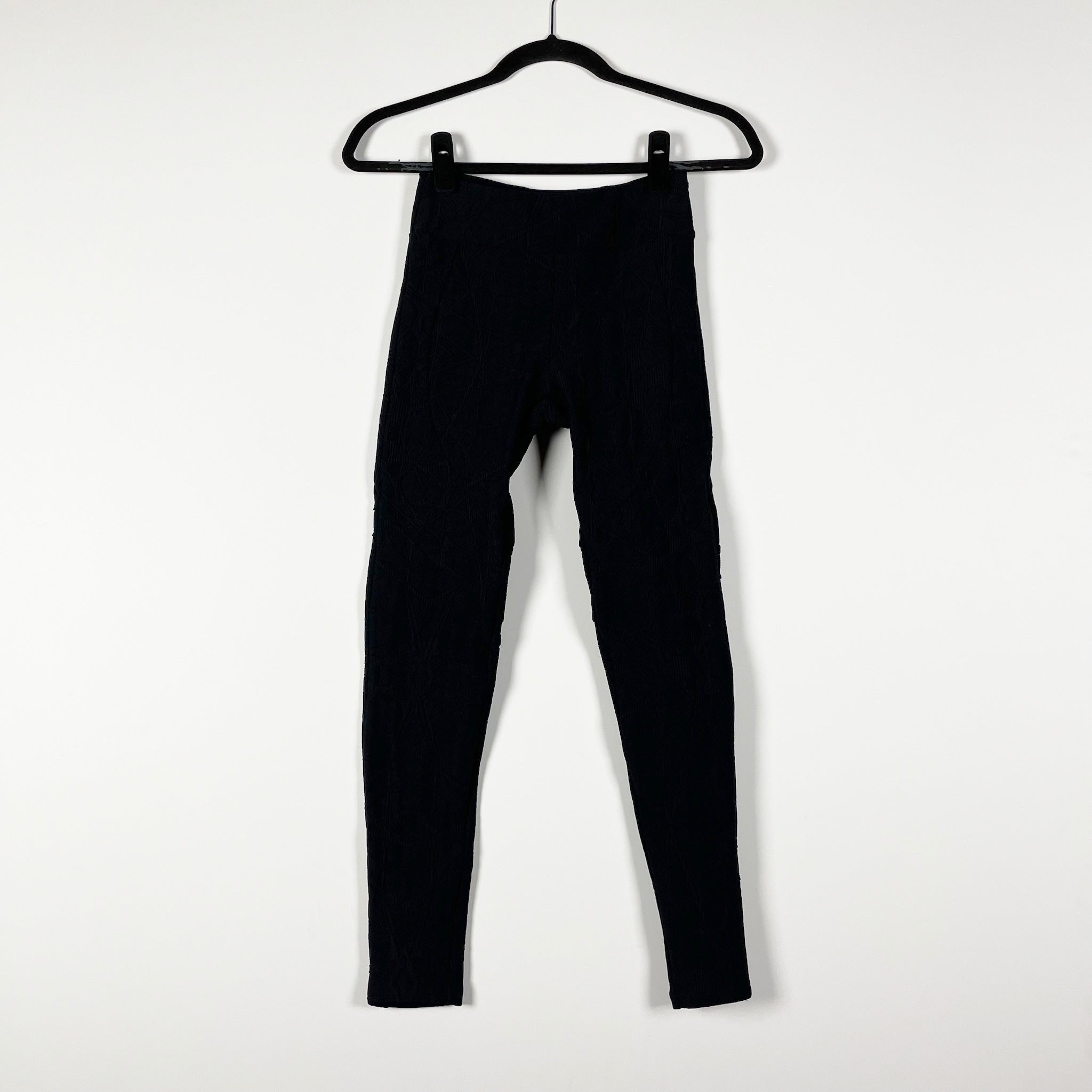 NEW Devon Windsor Serenity Textured High Rise Athletic Work Out Leggings Black S
