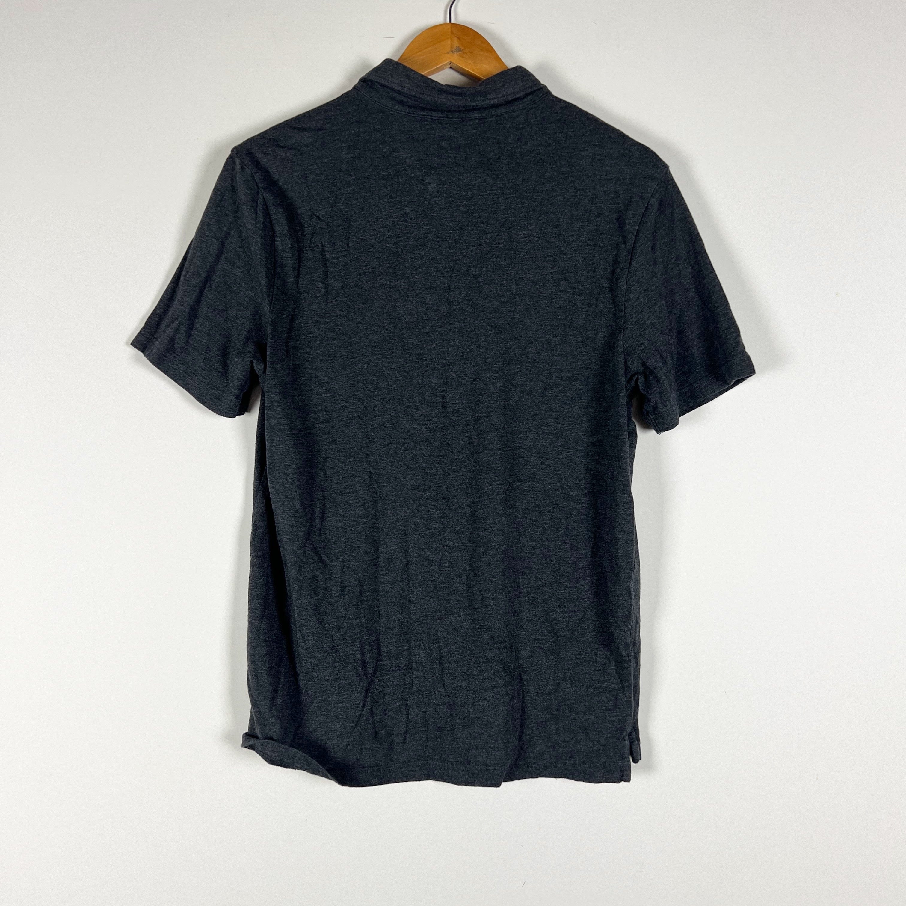 Faherty Men's Sea Navy Melange Movement Short Sleeve Collared Polo Shirt Medium