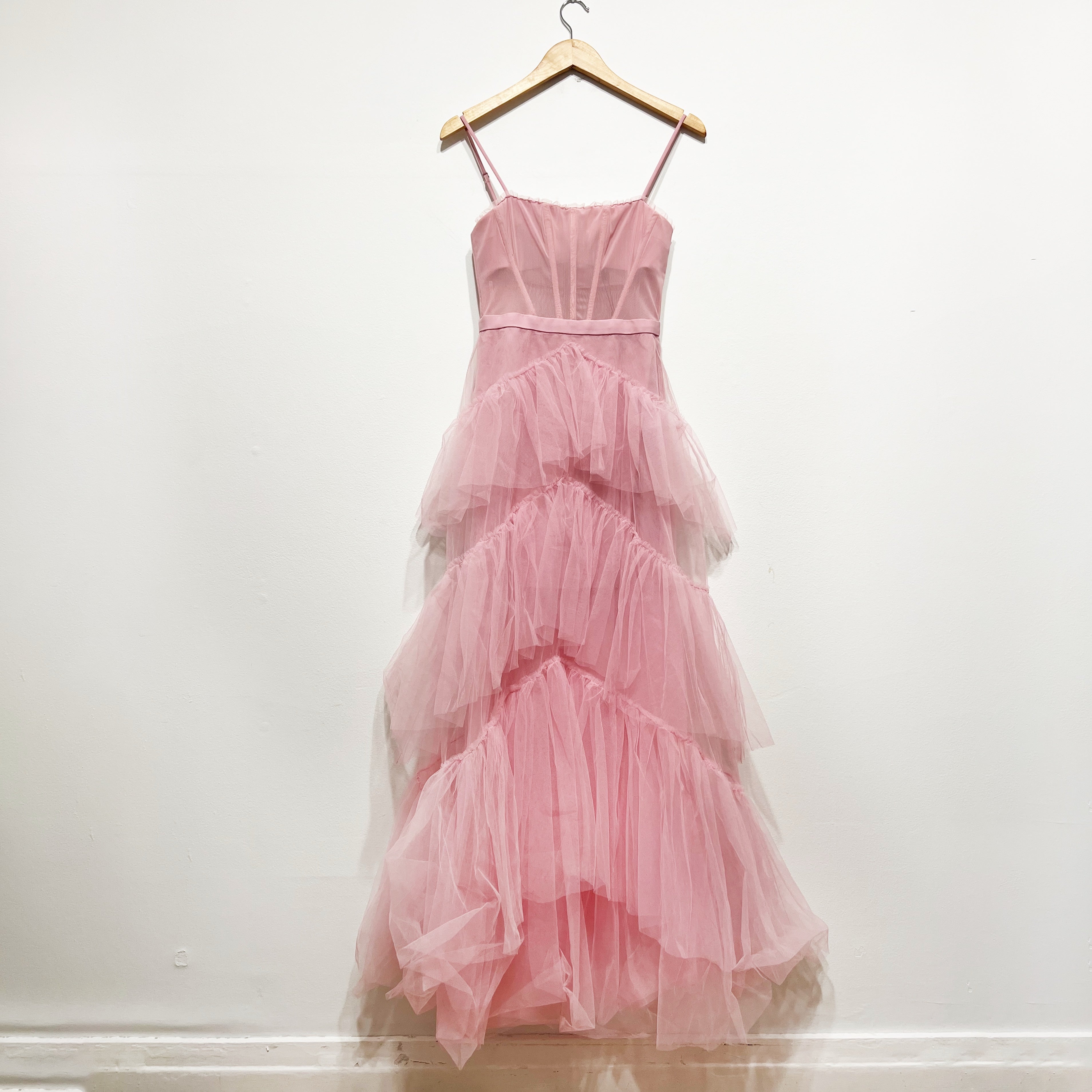 NEW BCBGMaxAzria Tulle Mesh Layered Tiered Corset Essential Gown Dress Pink Rose