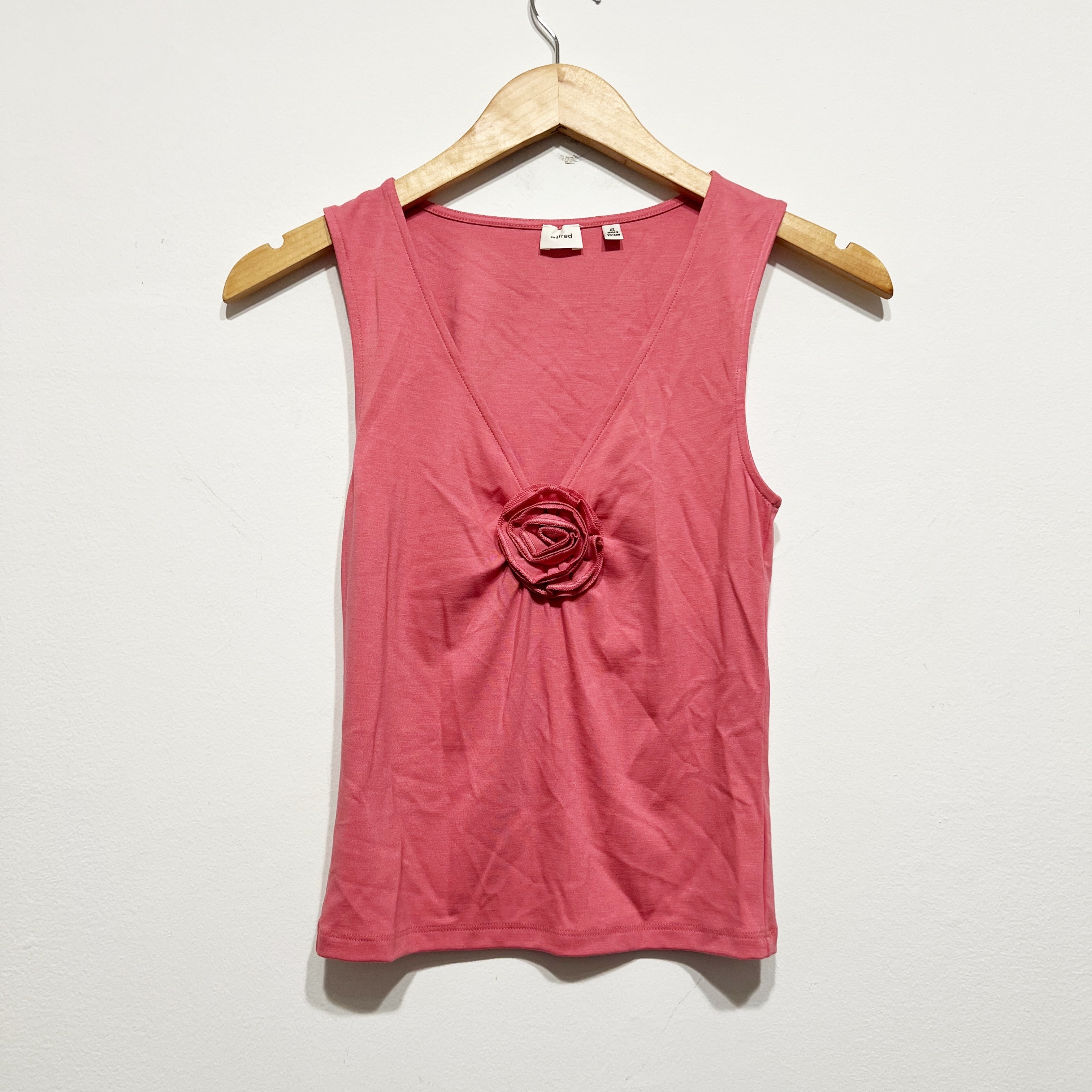 NEW Wilfred Aritzia Goodlux Bloom Top Deep V-Neck Top With Rosette Petunia Pink