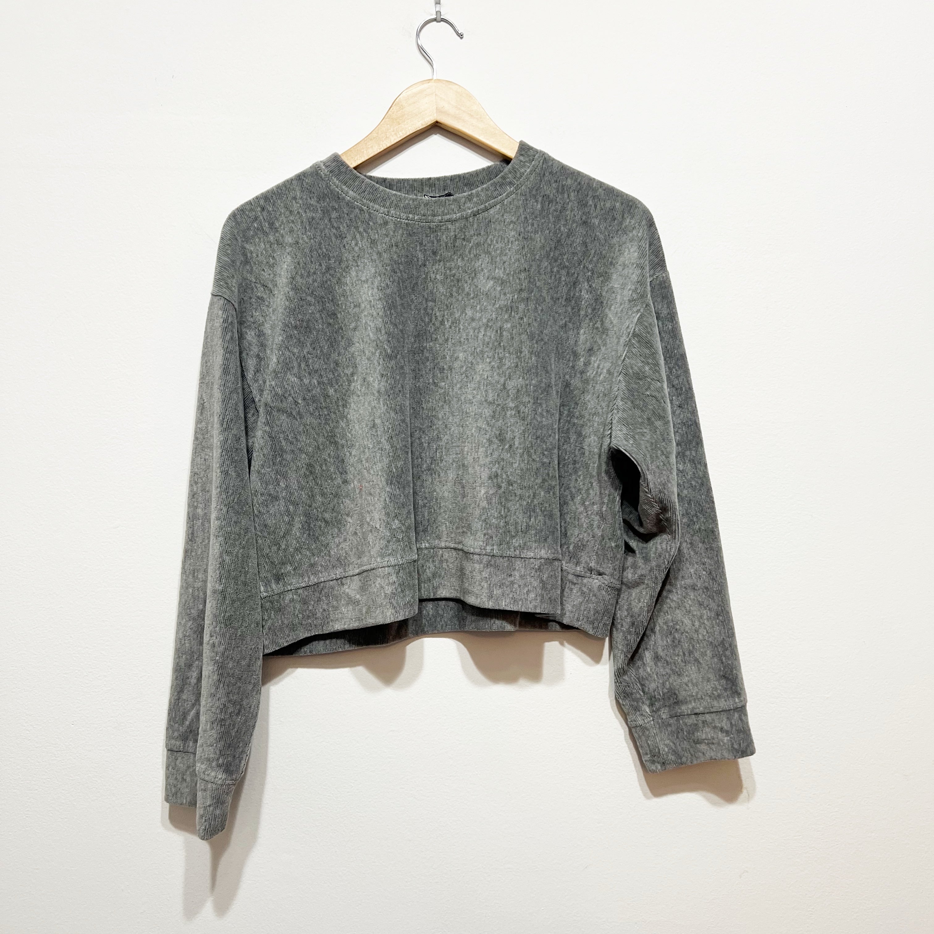 Zara Ribbed Velvet Velour Crew Neck Pullover Long Sleeve Sweater Gray Medium