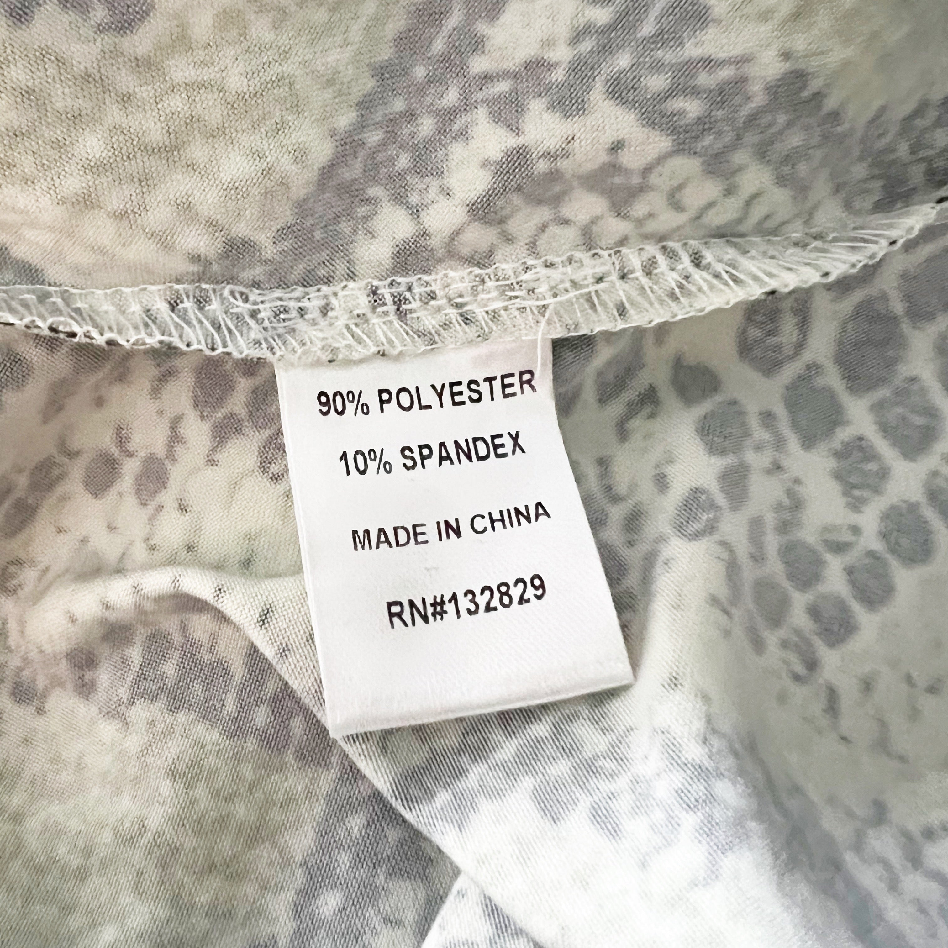 NEW Superdown Polina Cut Out Mock Neck Long Sleeve Snake Python Tee Shirt Blouse