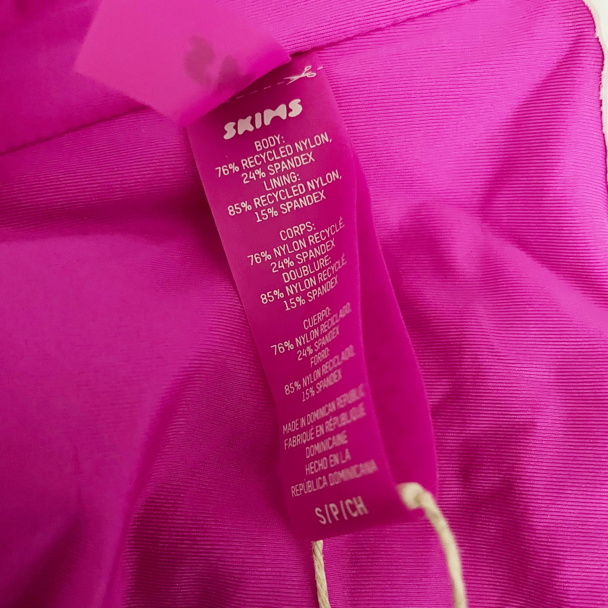 NEW Skims Sporty Zipper Swim Bandeau Strapless Bikini Bathing Suit Top Hibiscus