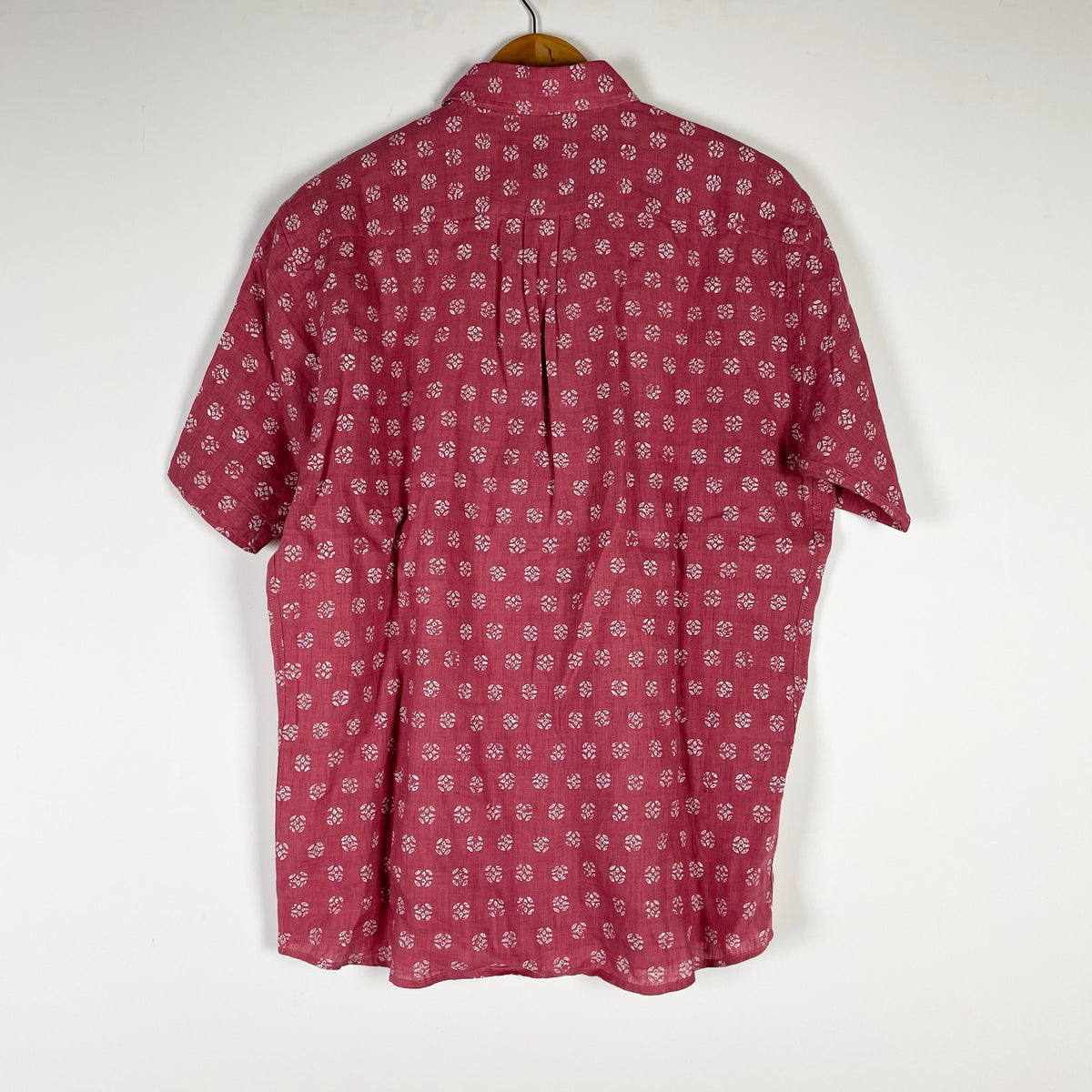 Peter Millar Men's Lightweight Linen Collared Short Sleeve Button Down Shirt M