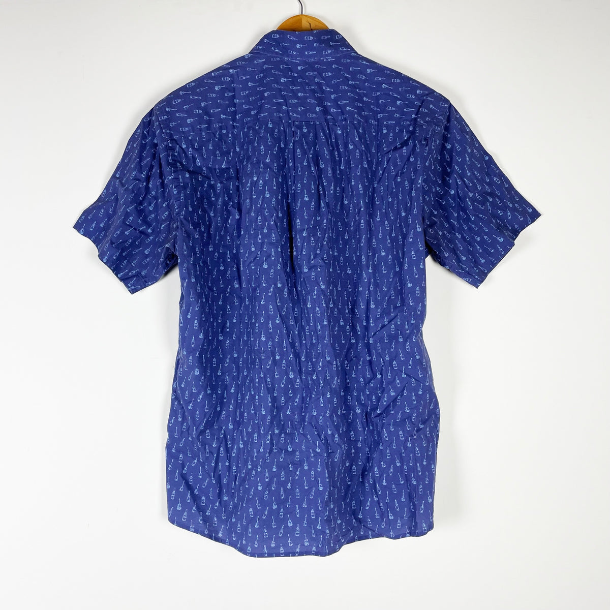 Peter Millar Men's Cotton Stretch Collared Button Down Shirt Guitar Print Blue M