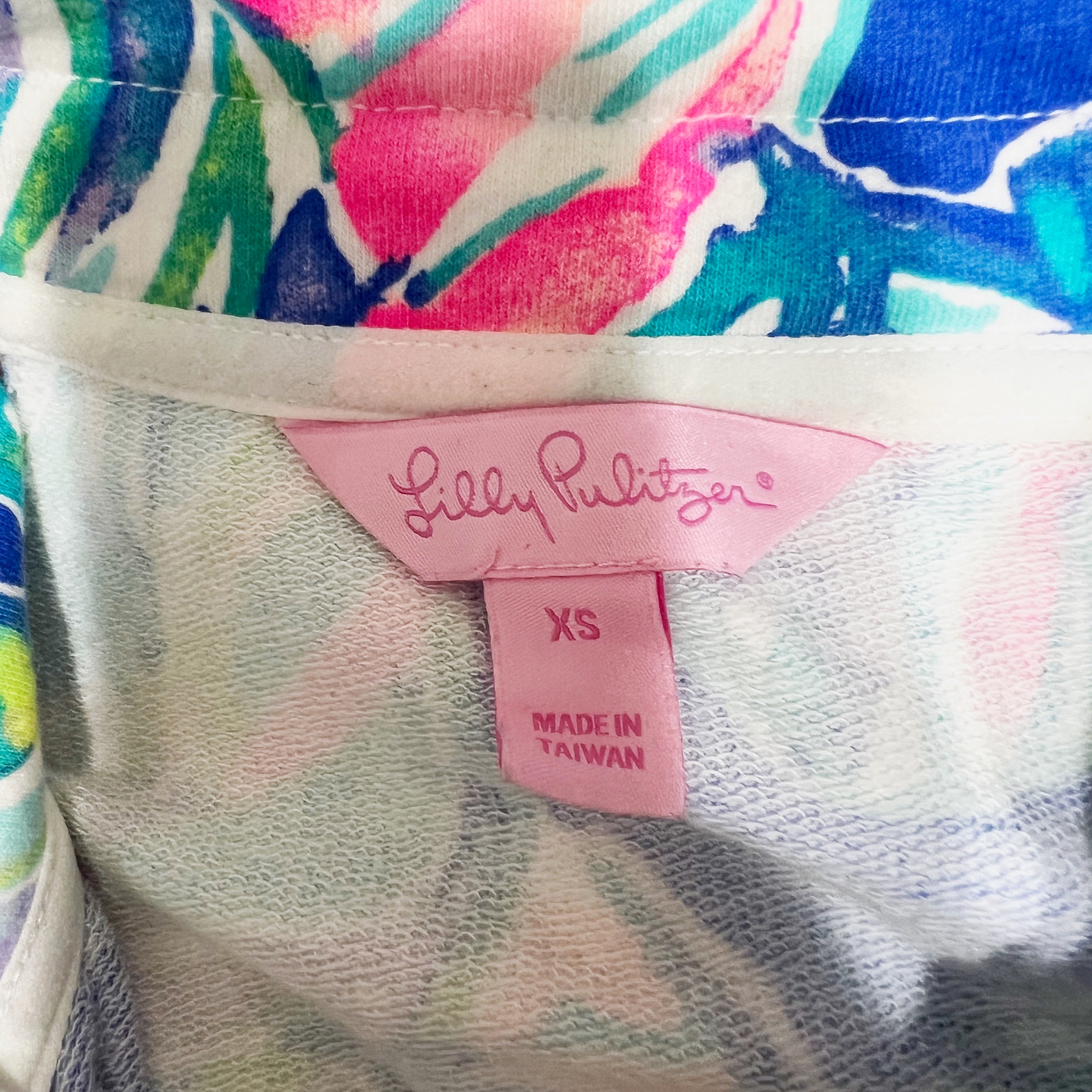 Lilly Pulitzer Skipper Popover UPF 50+ Casa Del Sol Blue Pink Print Sweater XS