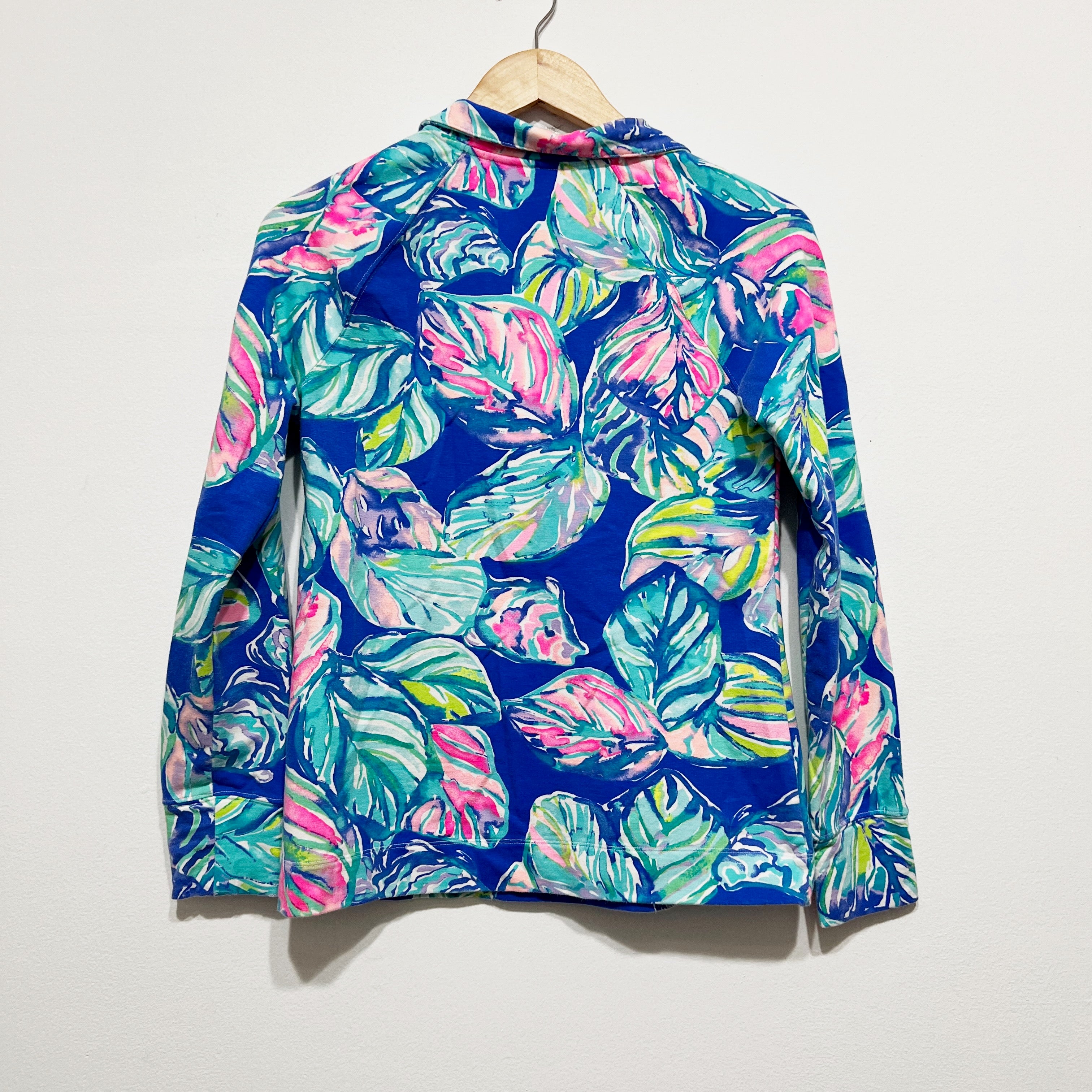 Lilly Pulitzer Skipper Popover UPF 50+ Casa Del Sol Blue Pink Print Sweater XS