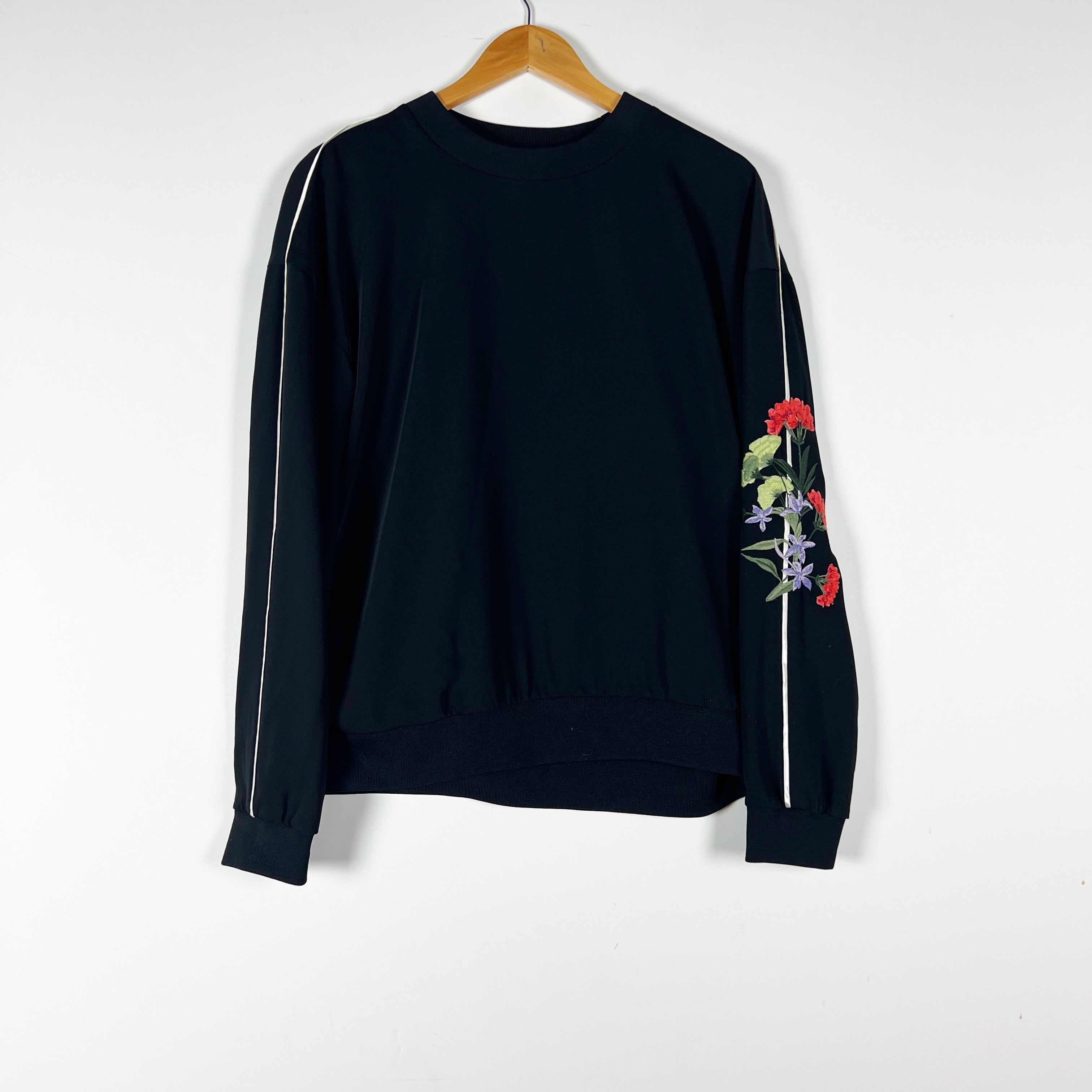NEW Ted Baker Krina Highland Red Floral Flower Embroidered Sleeve Sweater Black