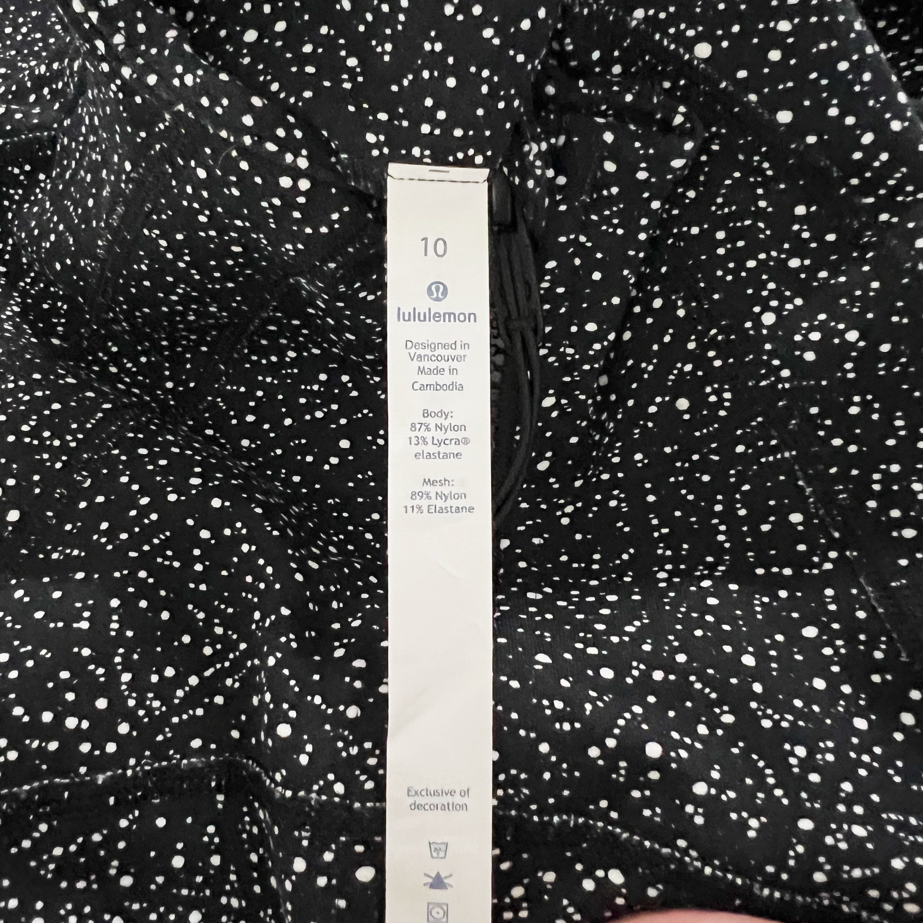 Lululemon Women's Define Lightweight Full Zip Jacket Night View White Black 10