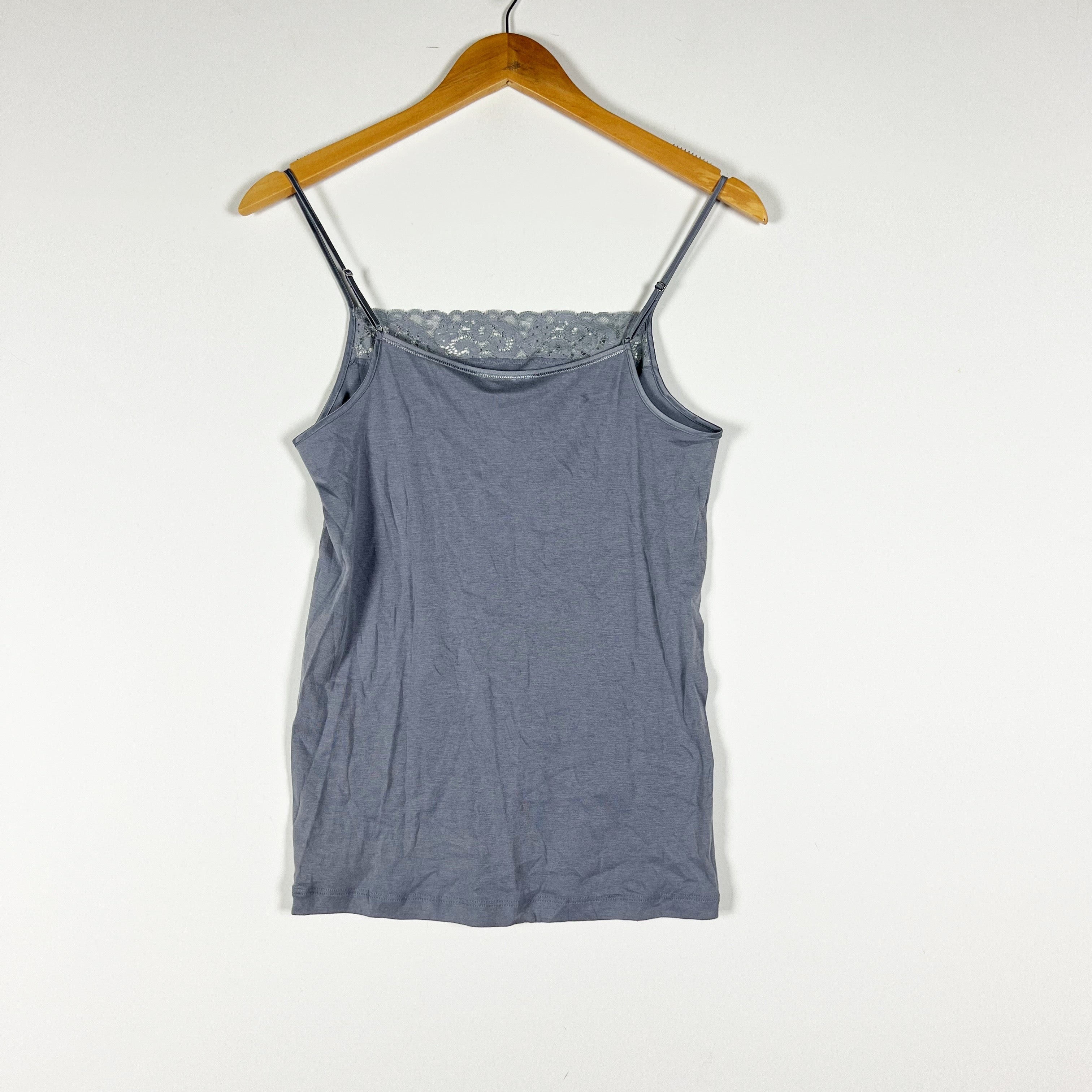 NEW Hanro Moments Spaghetti Strap Square Neck Lace Camisole Tank Top Lilac Grey