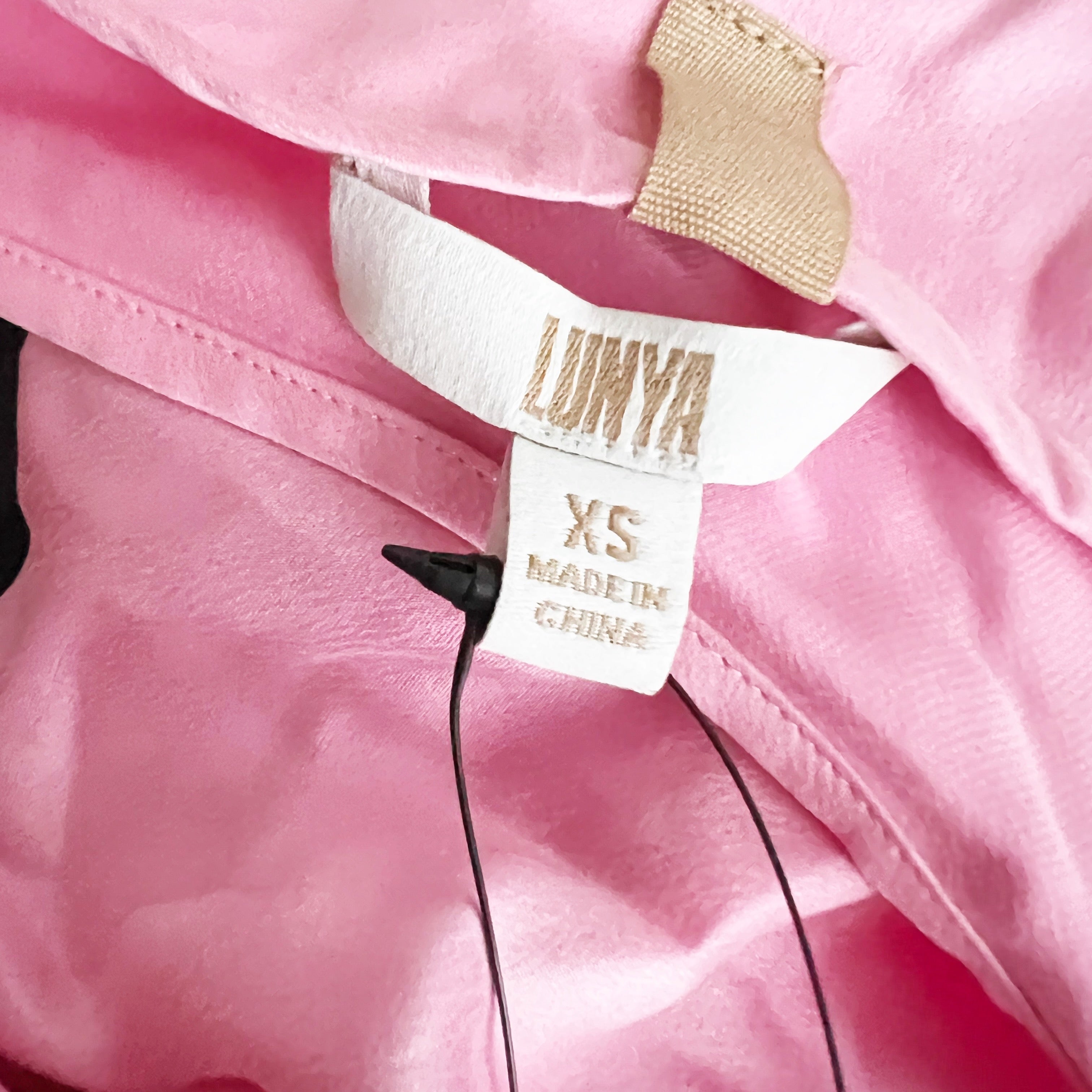 NEW Lunya Washable Silk Satin Tulip Back Sleeveless Scoop Neck Tank Top Pink XS