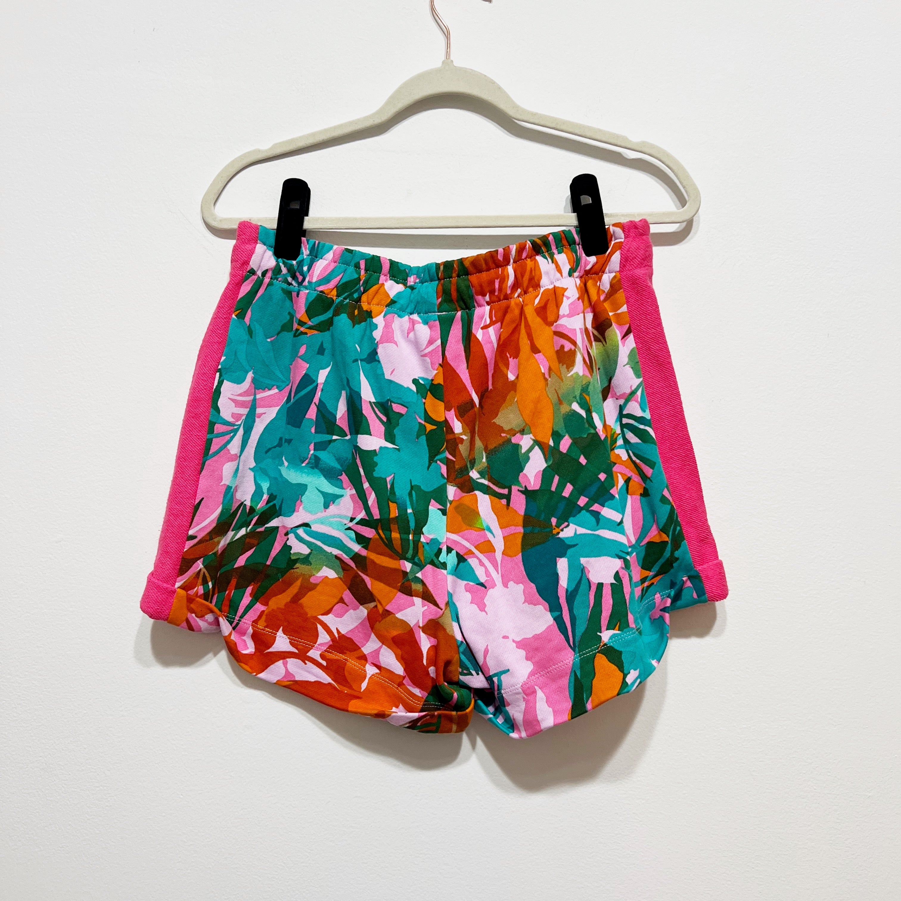 Juicy Couture Women's Cotton Terry Lined Floral Flower Print Pattern Mini Shorts