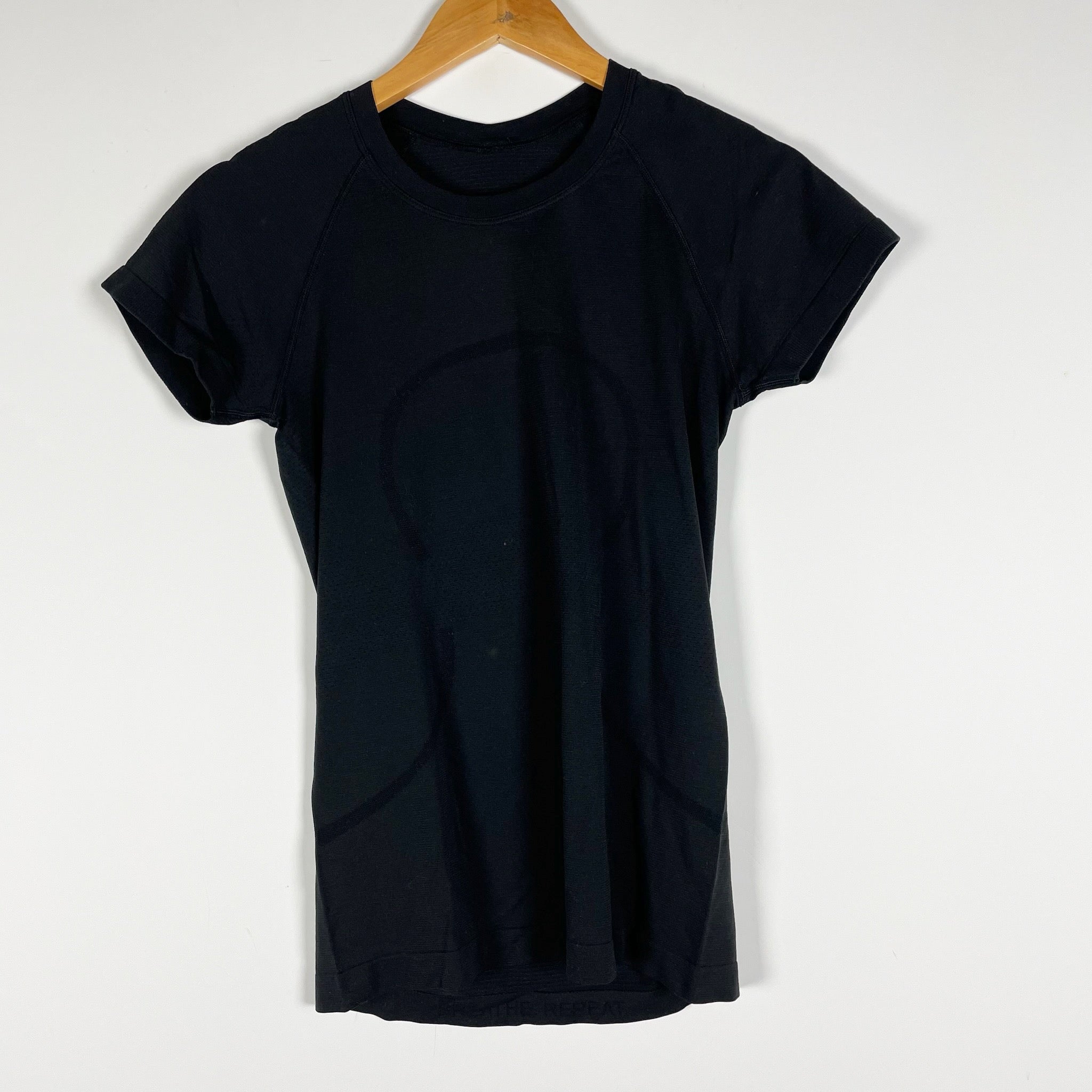 Lululemon Women's Run Swiftly Tech Crew Neck Short Sleeve Tee Shirt Black 8