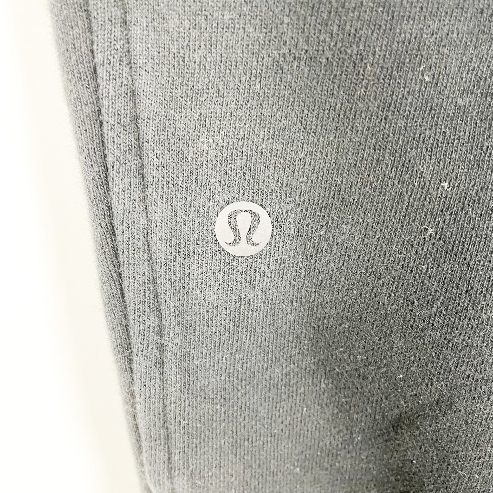 Lululemon Women's Scuba Jogger Cotton Fleece Lined Ankle Crop Pants Black 6