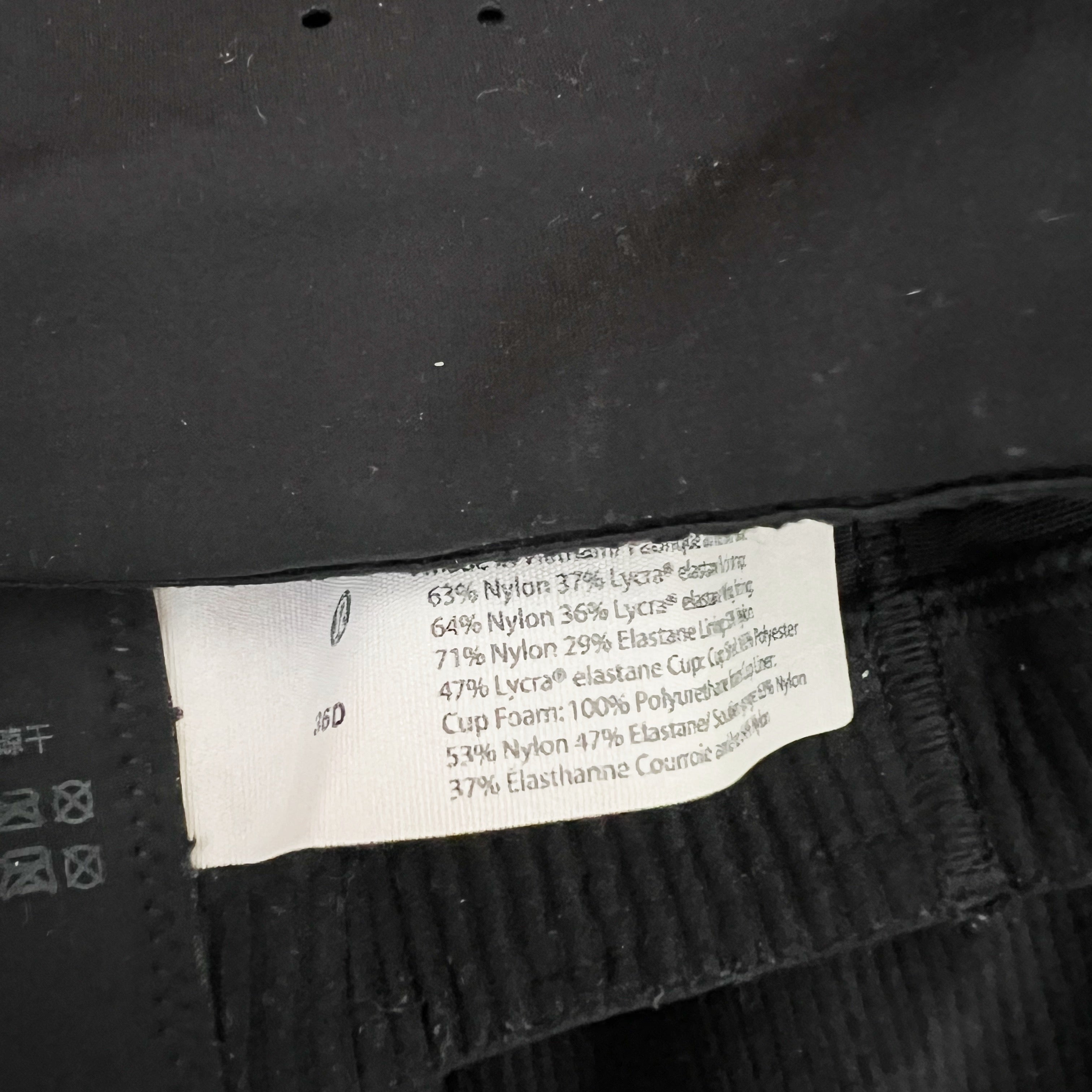 Lululemon Women's AirSupport Athletic Work Out Running Training Sports Bra Black