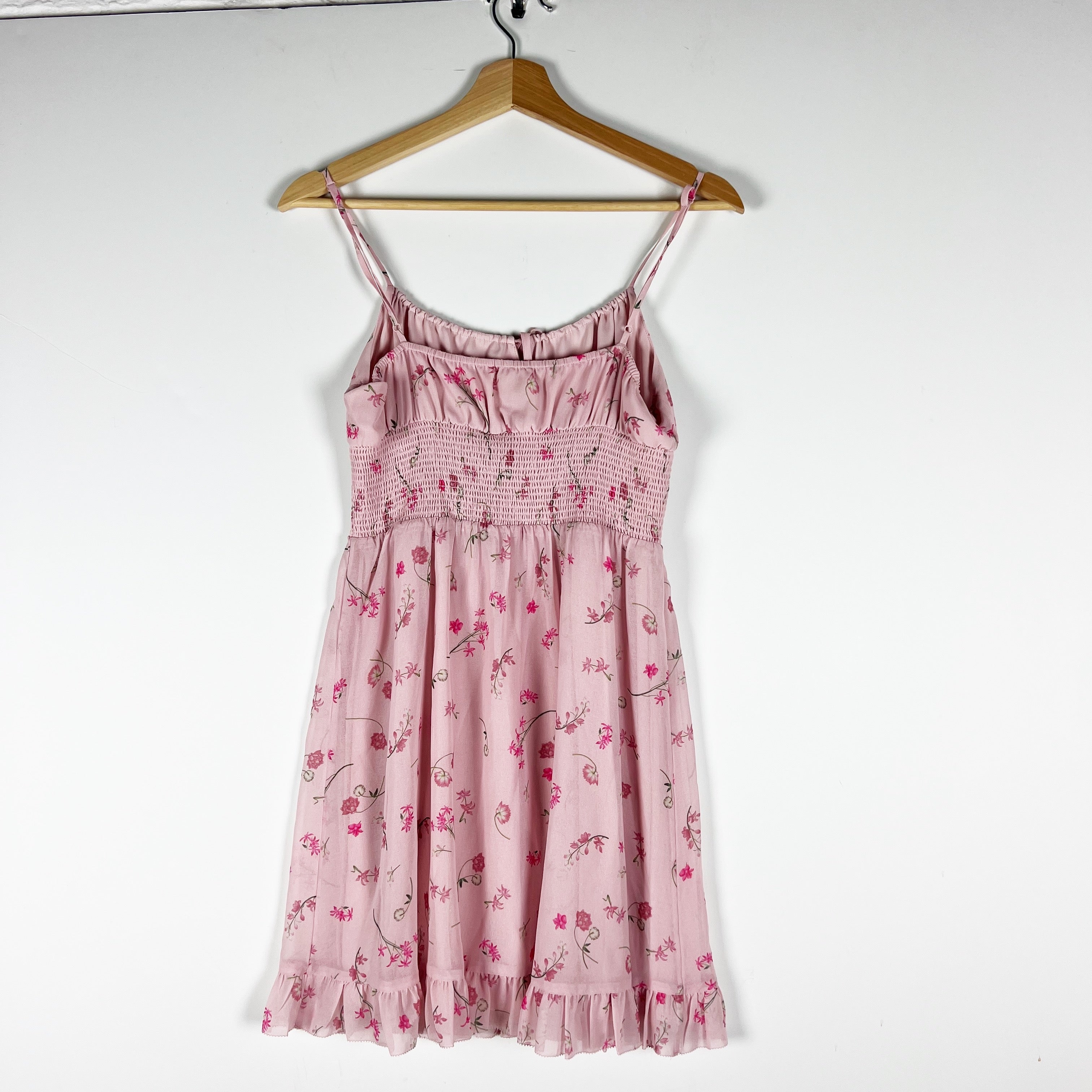 Wilfred Aritzia Genoa Chiffon Smocked Bodice Spring Medley Pink Floral Dress S