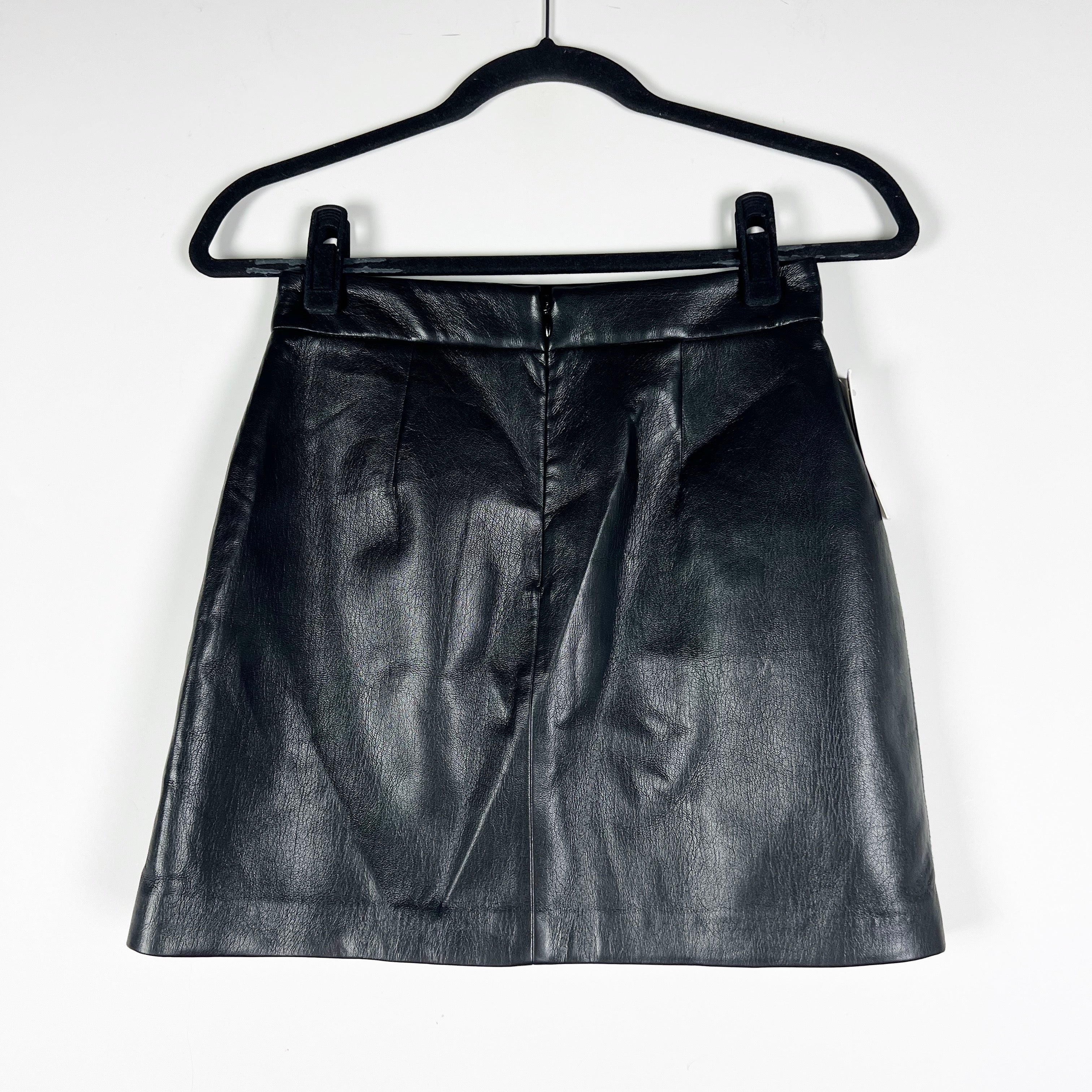 NEW Aritzia Wilfred Tempest Faux Vegan Leather Mini Skirt Sold Black Noir 4