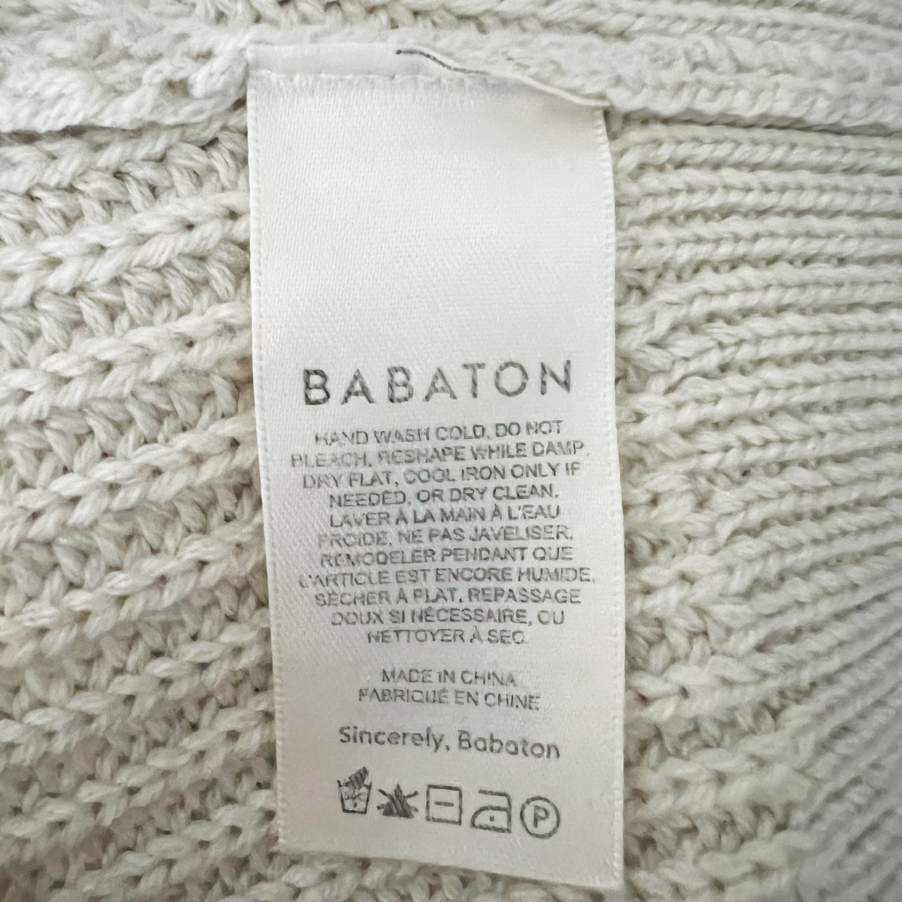 Babaton Aritzia Canberra Merino Wool Knit Stretch V Neck Cropped Cardigan XS