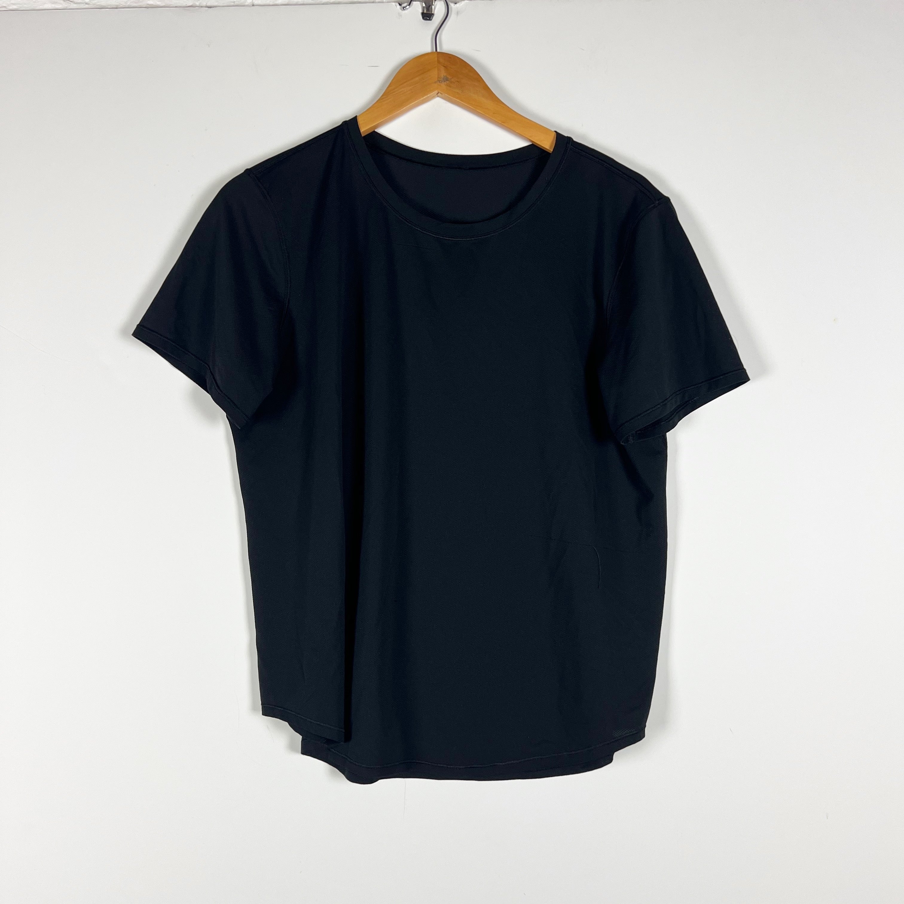 Lululemon Women's High Neck Running And Training Short Sleeve Tee Shirt Black M