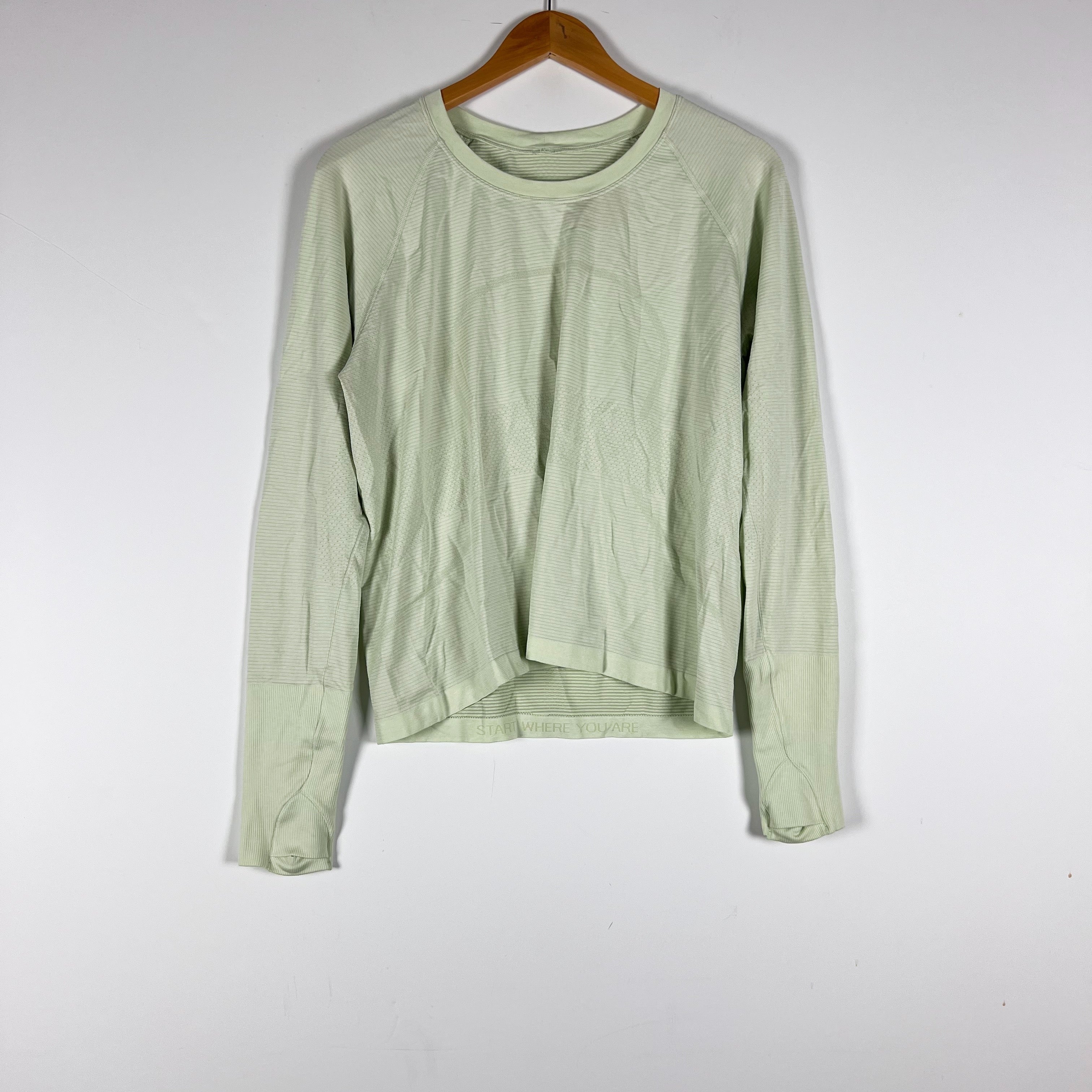 Lululemon Women's Run Swiftly Tech Crew Neck Long Sleeve Mint Green Shirt Top L
