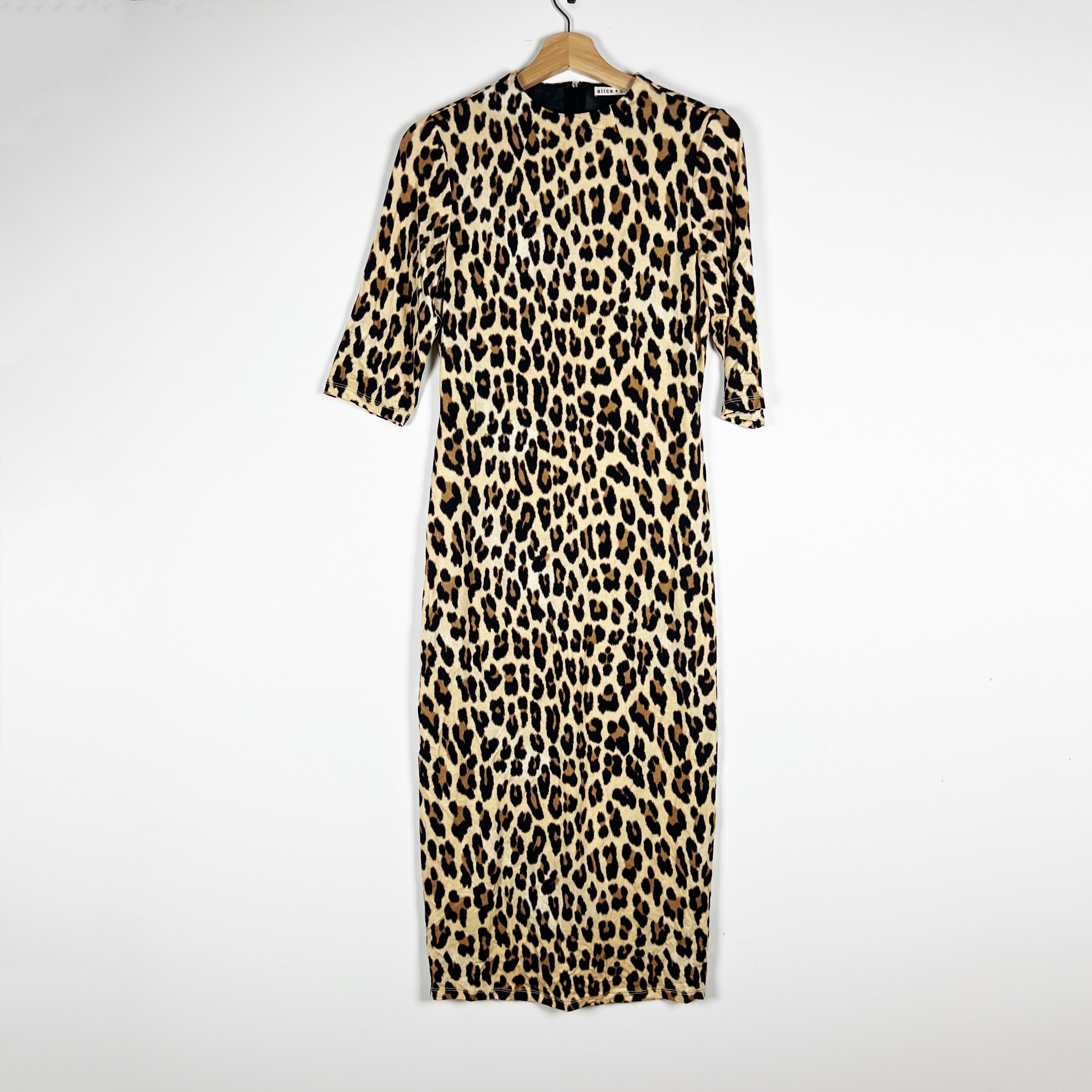NEW Alice And Olivia Delora Stretch Knit Sheath Dress Textured Leopard Print 10