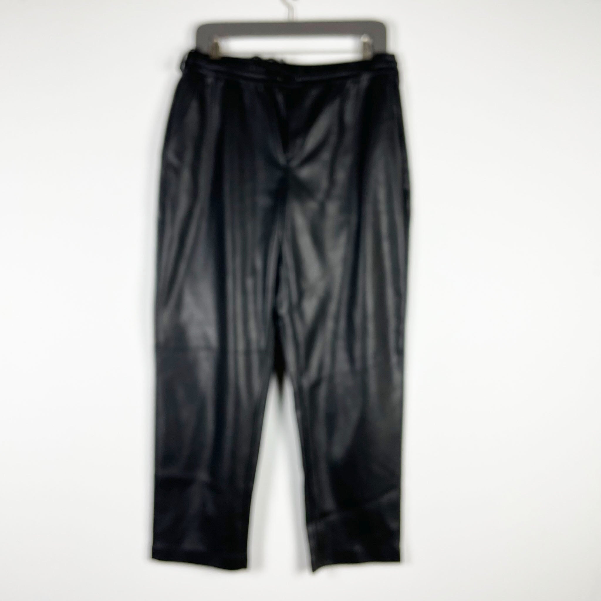 NEW Banana Republic Faux Vegan Leather Mid Rise Ankle Crop Pants Solid Black M