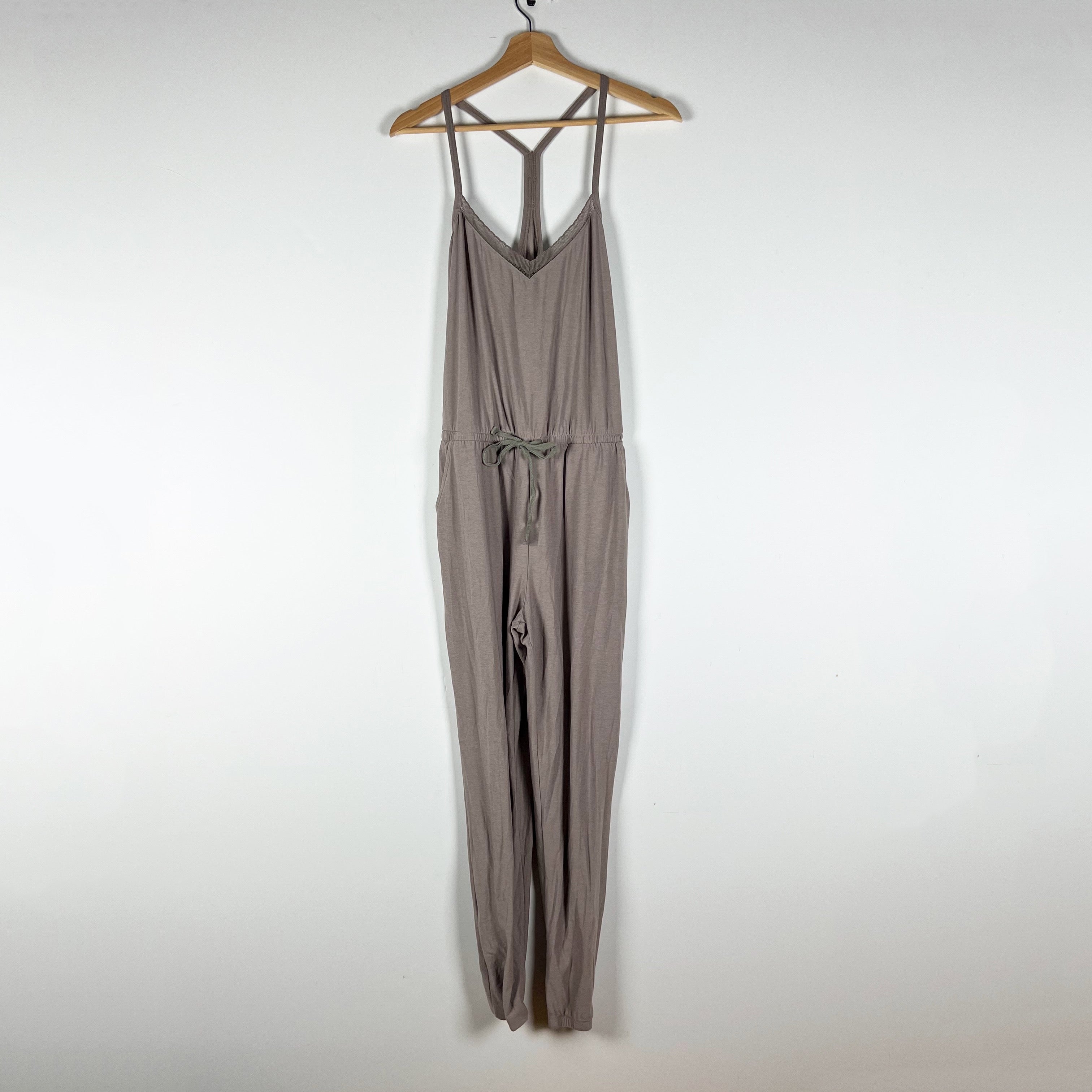 Beyond Yoga Featherweight Dream Lace Racerback Jumpsuit Jumper Birch Heather XS