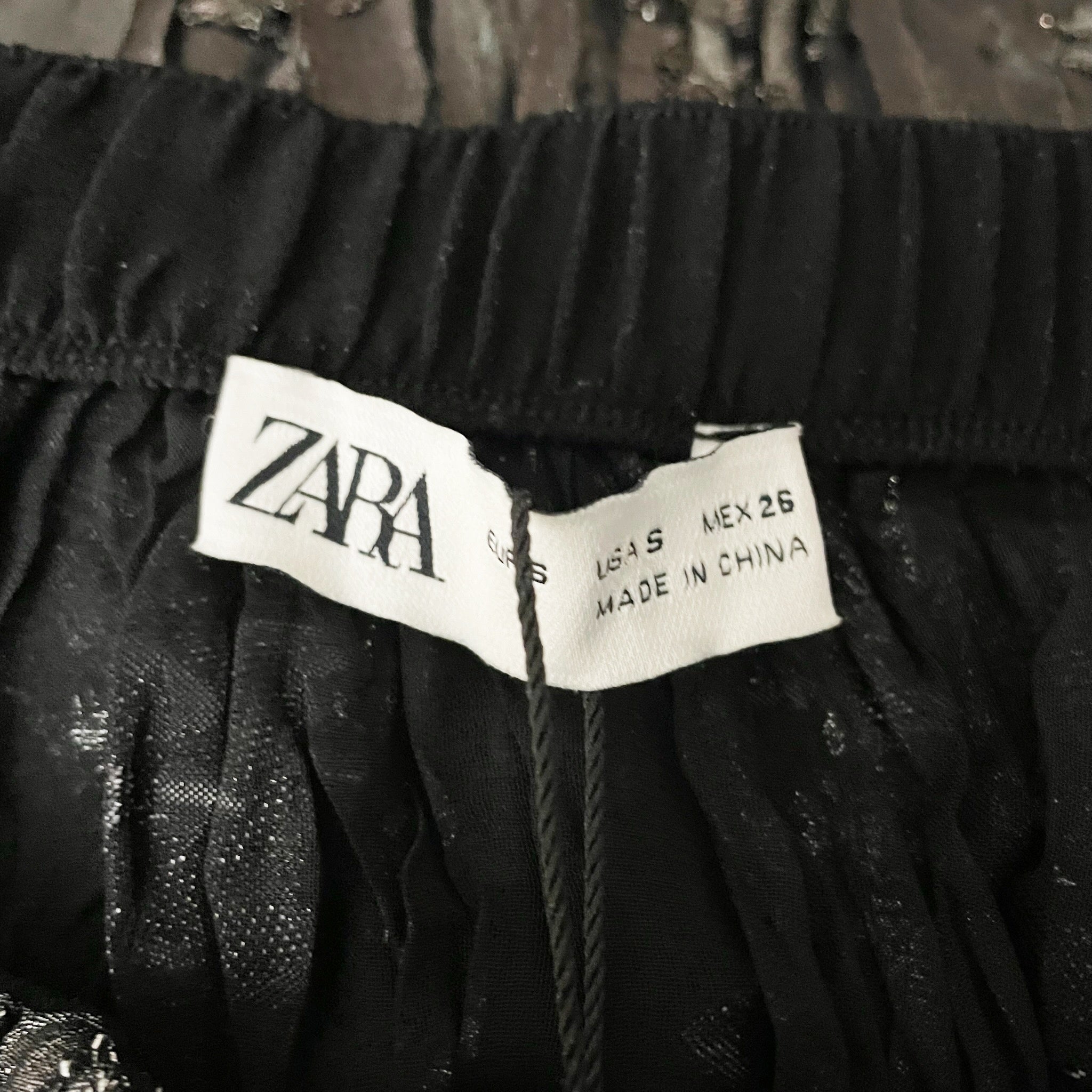 NEW Zara Black Gray Silver Metallic Burnout Pleated Pull On Maxi Skirt Small