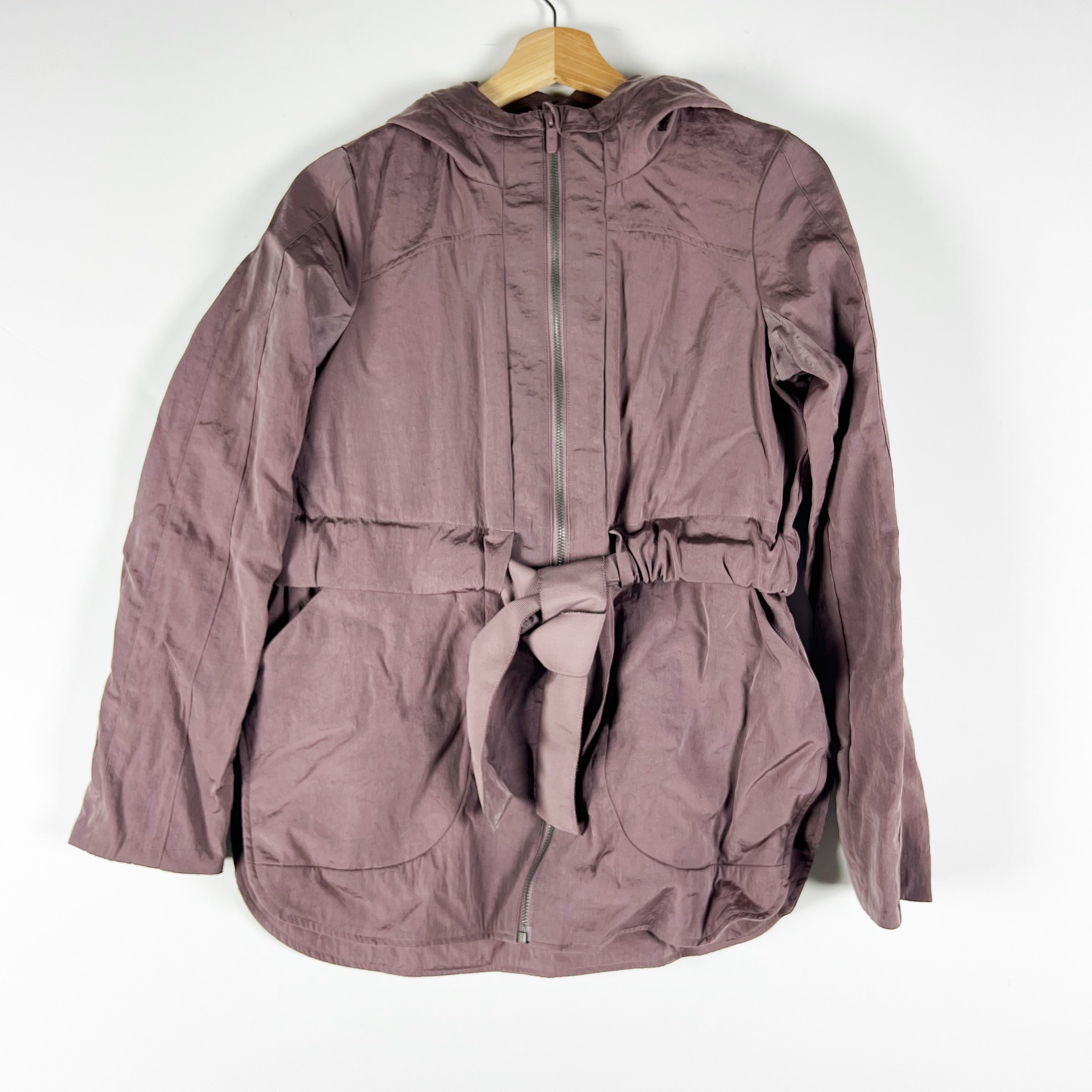 Lululemon Women's New Moves Water Resistant Rain Jacket Belted Misty Mocha 2
