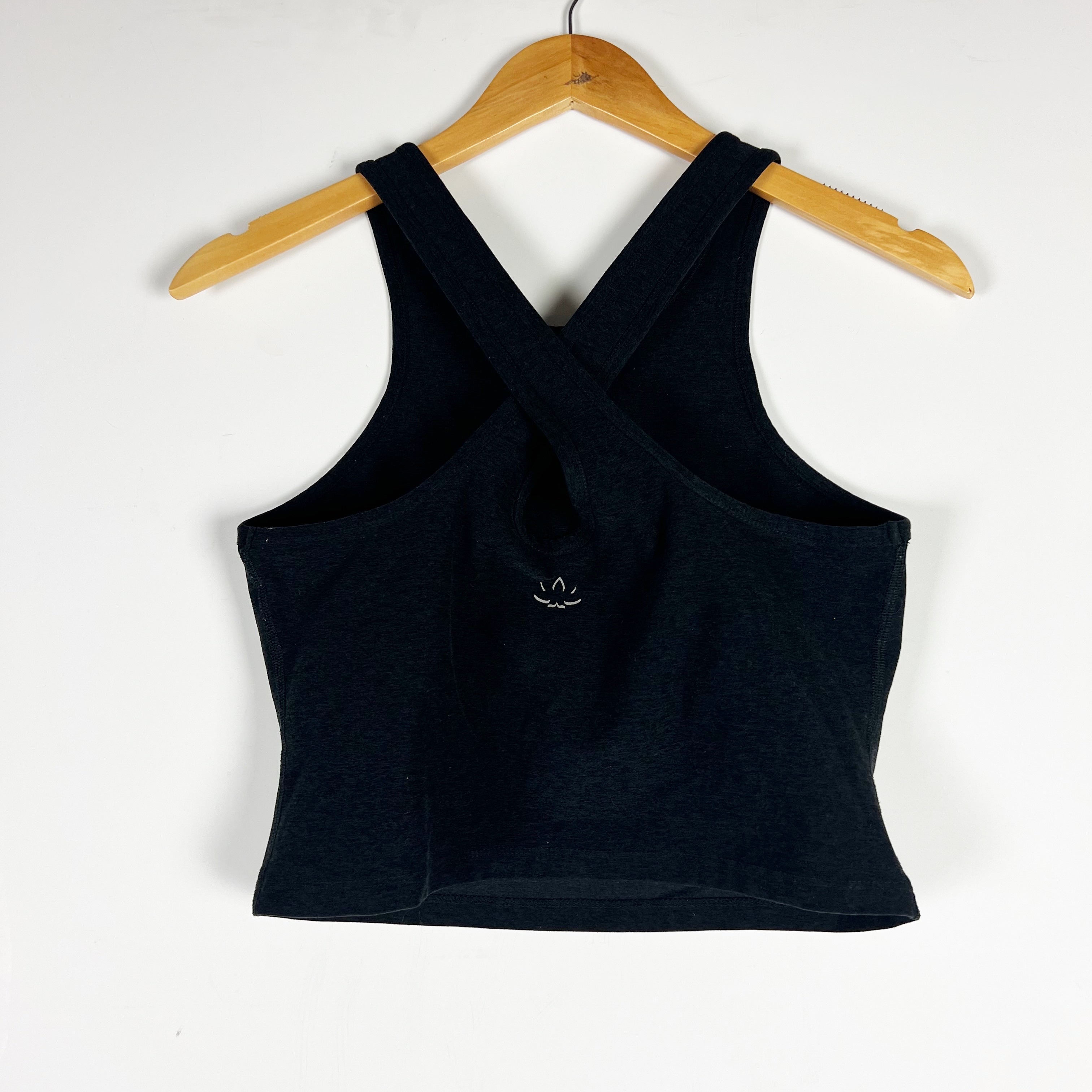 Beyond Yoga Women's Scoop Neck Crossback Athletic Work Out Tank Top Black Large