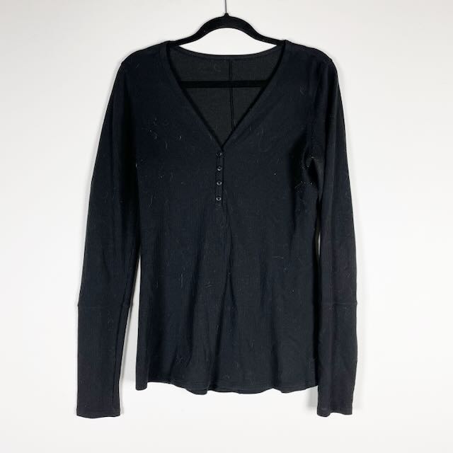Lululemon Women's Swiftly Tech Henley Button V Neck Long Sleeve Shirt Blouse M