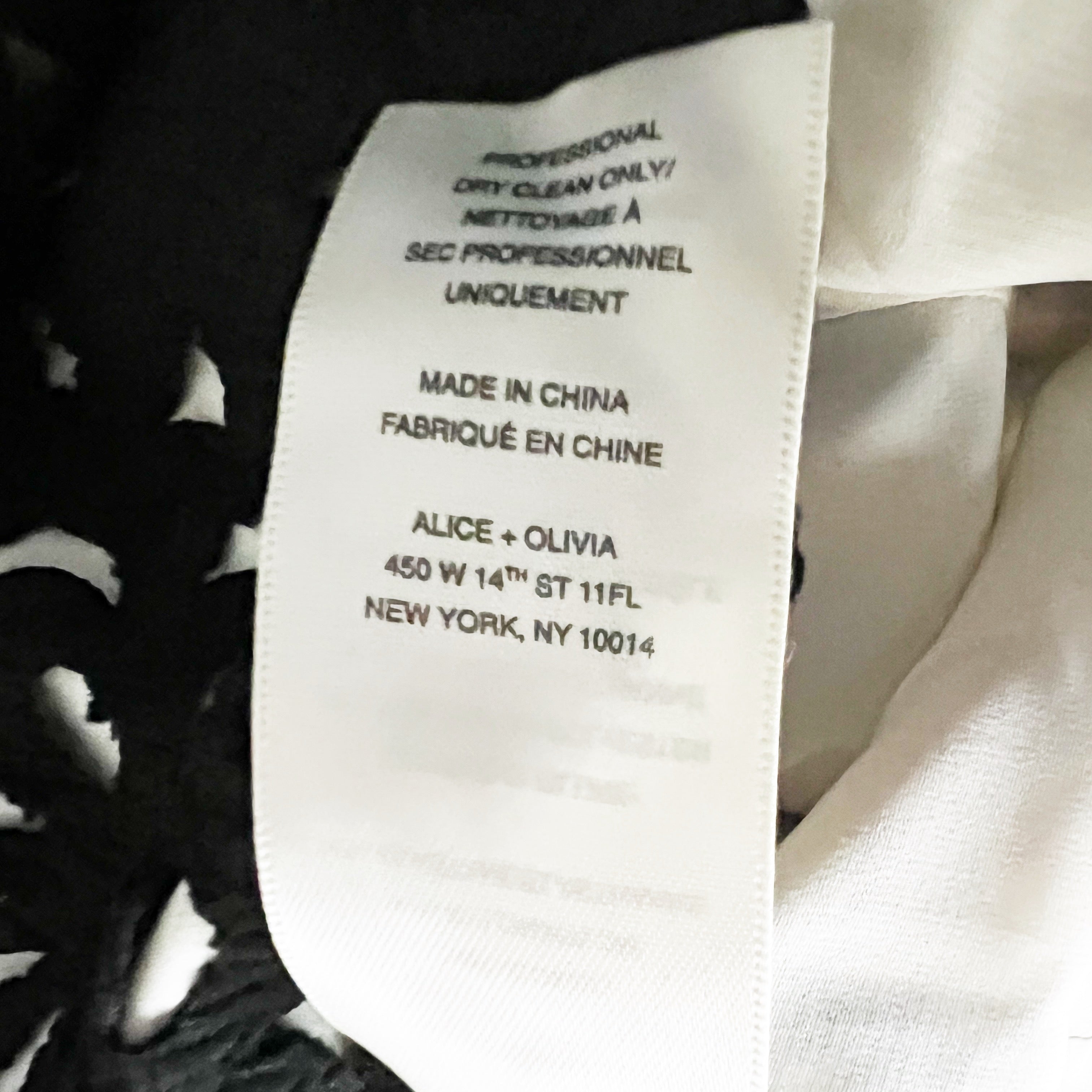 NEW Alice And Olivia Floral Flower Laser Cut Out V Neck Sleeveless Crop Top 10