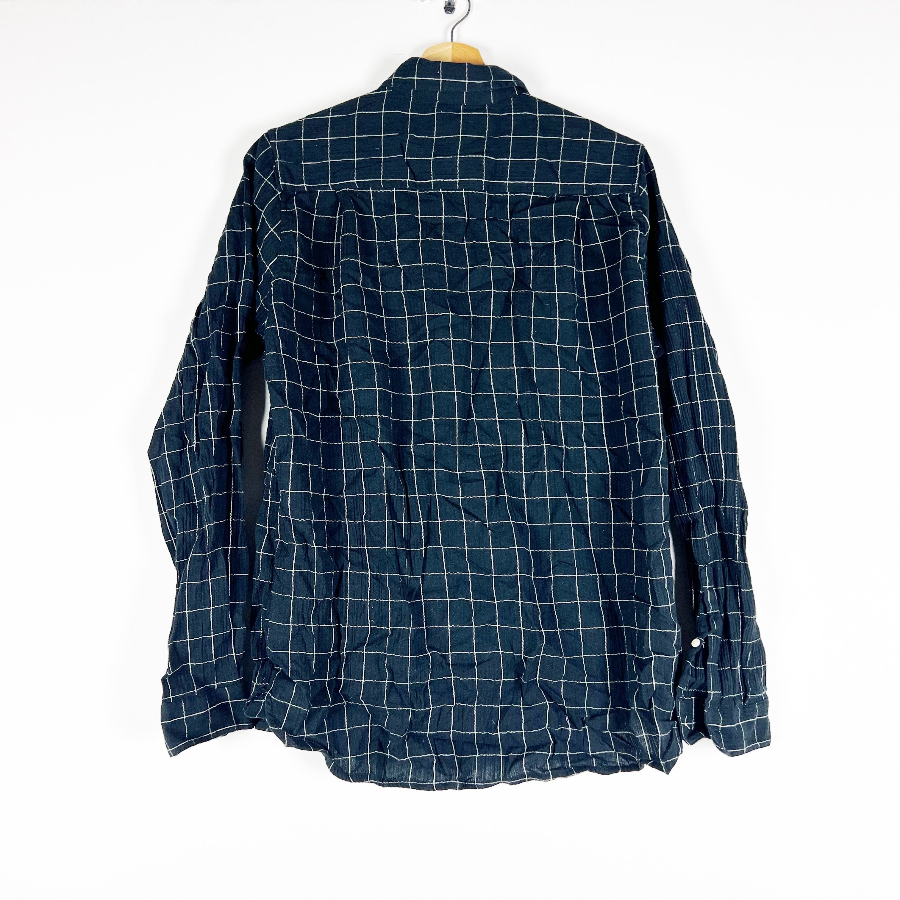 Trovata Birds Of Paradis Coachmen Plaid Blake Oversized Button Down Collar Shirt