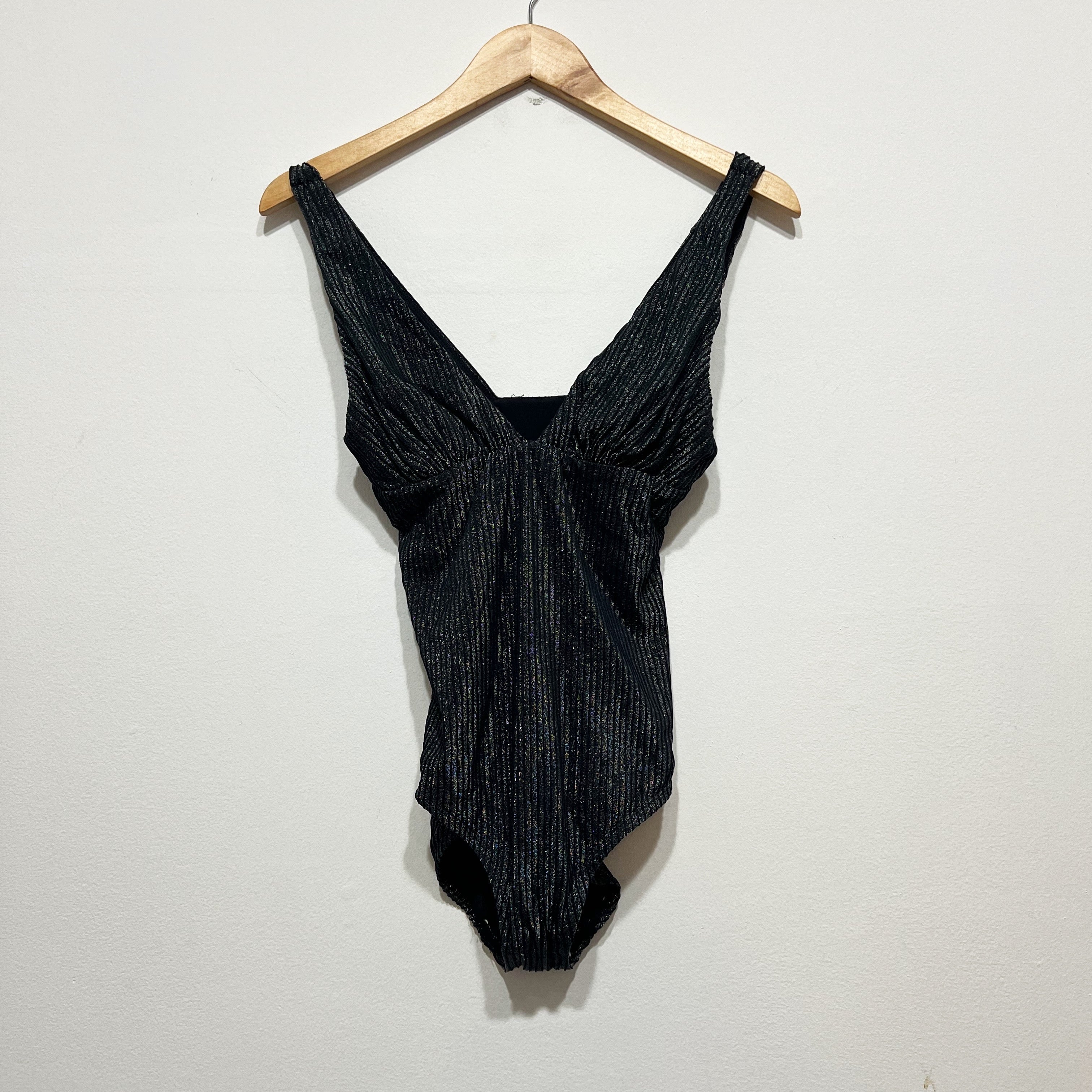 NEW The Augustine Once Piece Swim Bathing Suit Black Silver Ribbed Small Tall