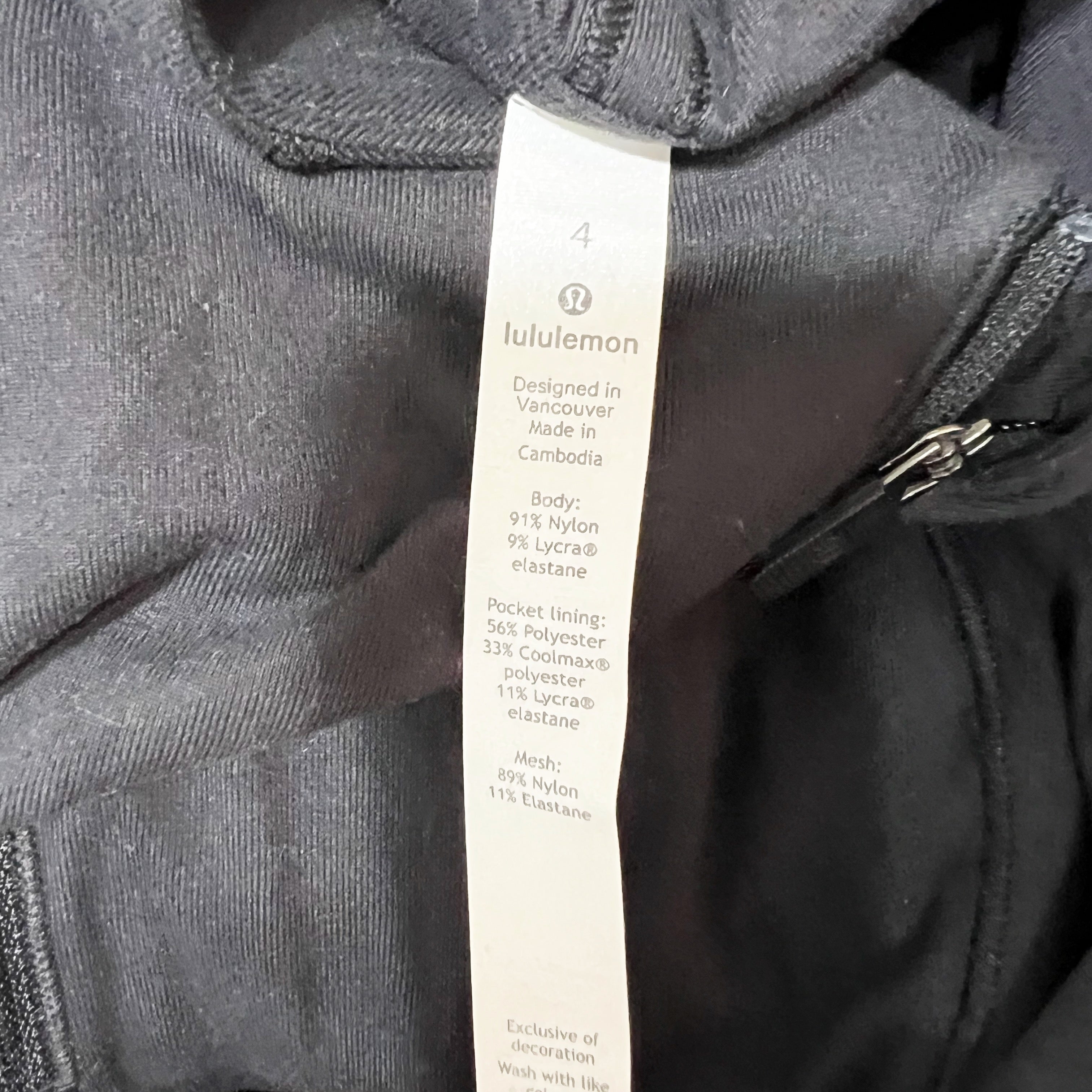 Lululemon Women's Run Briskly 1/2 Zip Long Sleeve Pullover Rulu Sweater Black 4