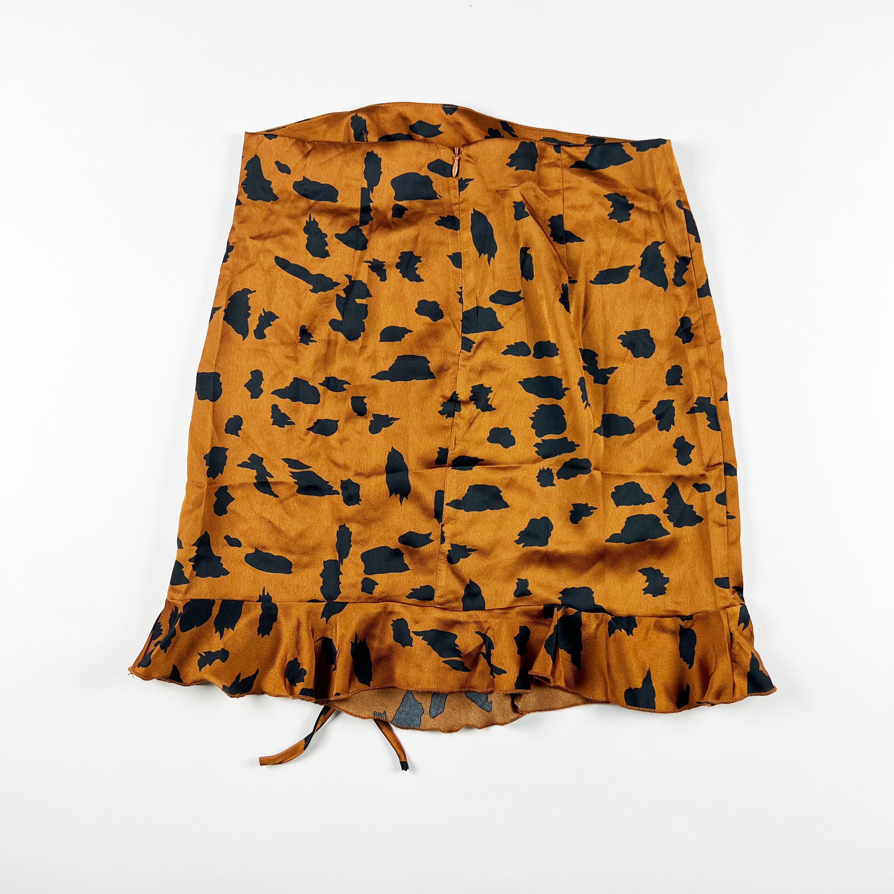 NEW BooHoo Smudge Animal Print Pattern Ruffle Hem Mini Satin Skirt Tan 8