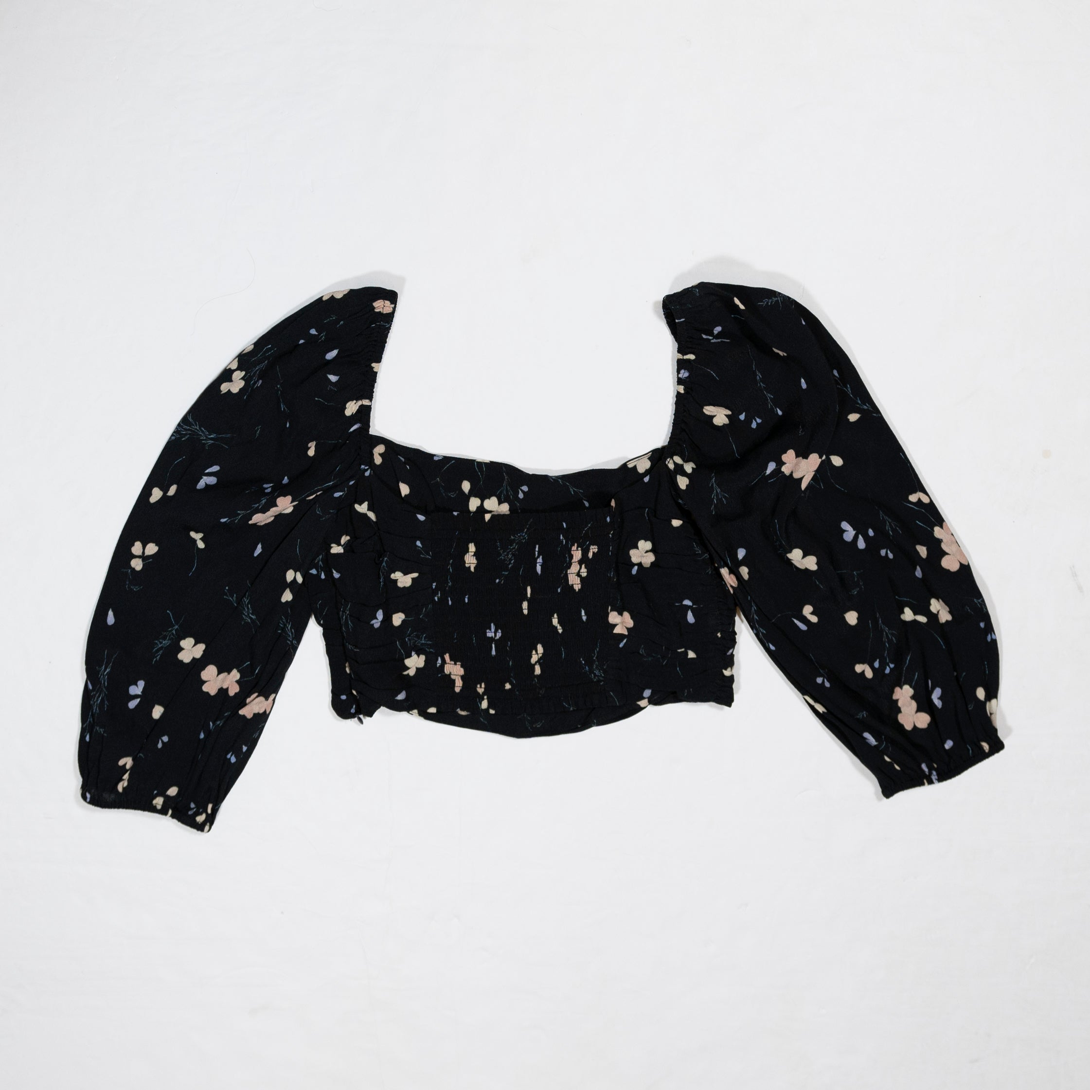 NEW Wilfred Aritzia Lolita Black Apricot Floral Print Ruched Cropped Top Blouse