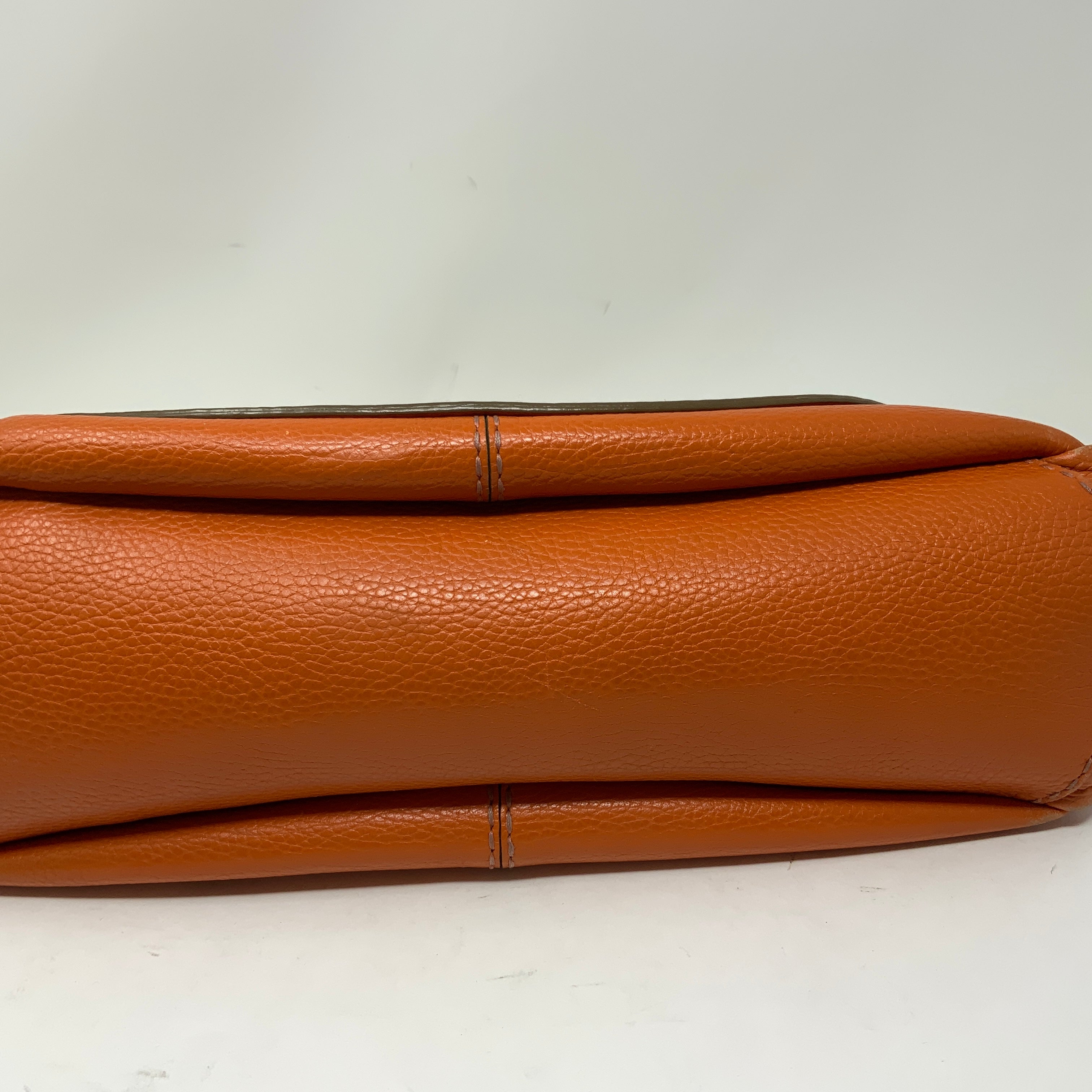 Tod's Solid Orange Pebbled Leather Gold Hardware Shoulder Purse Tote Bag