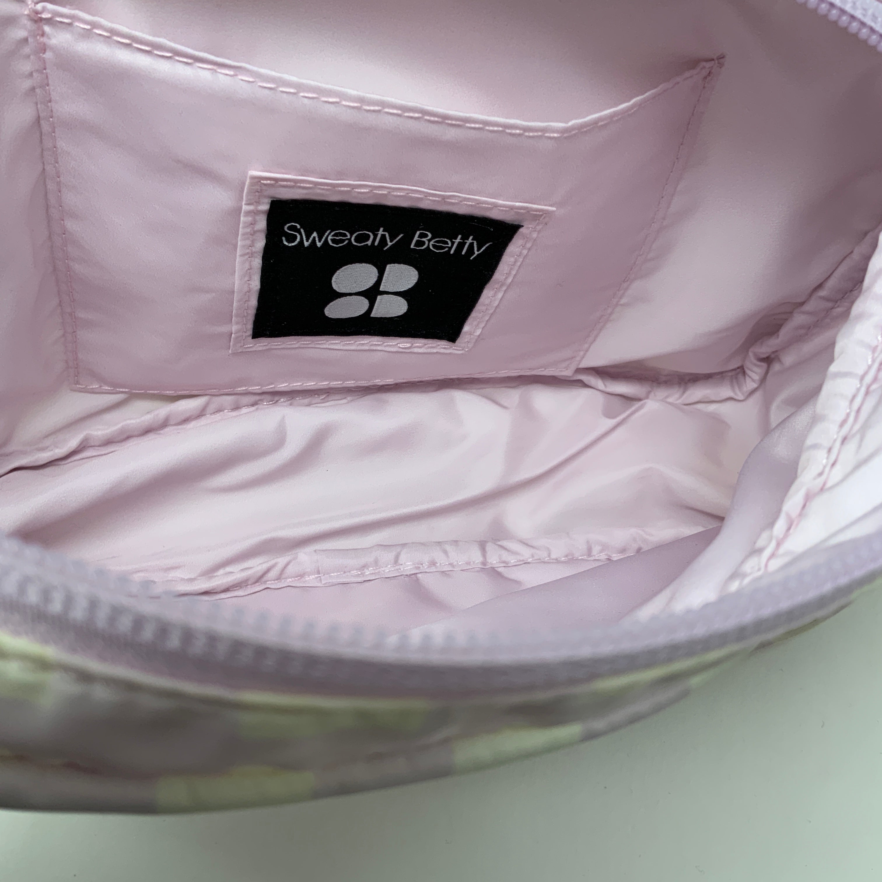 Sweaty Betty Purple White Gingham Check Print Nylon Water Resistant Travel Purse