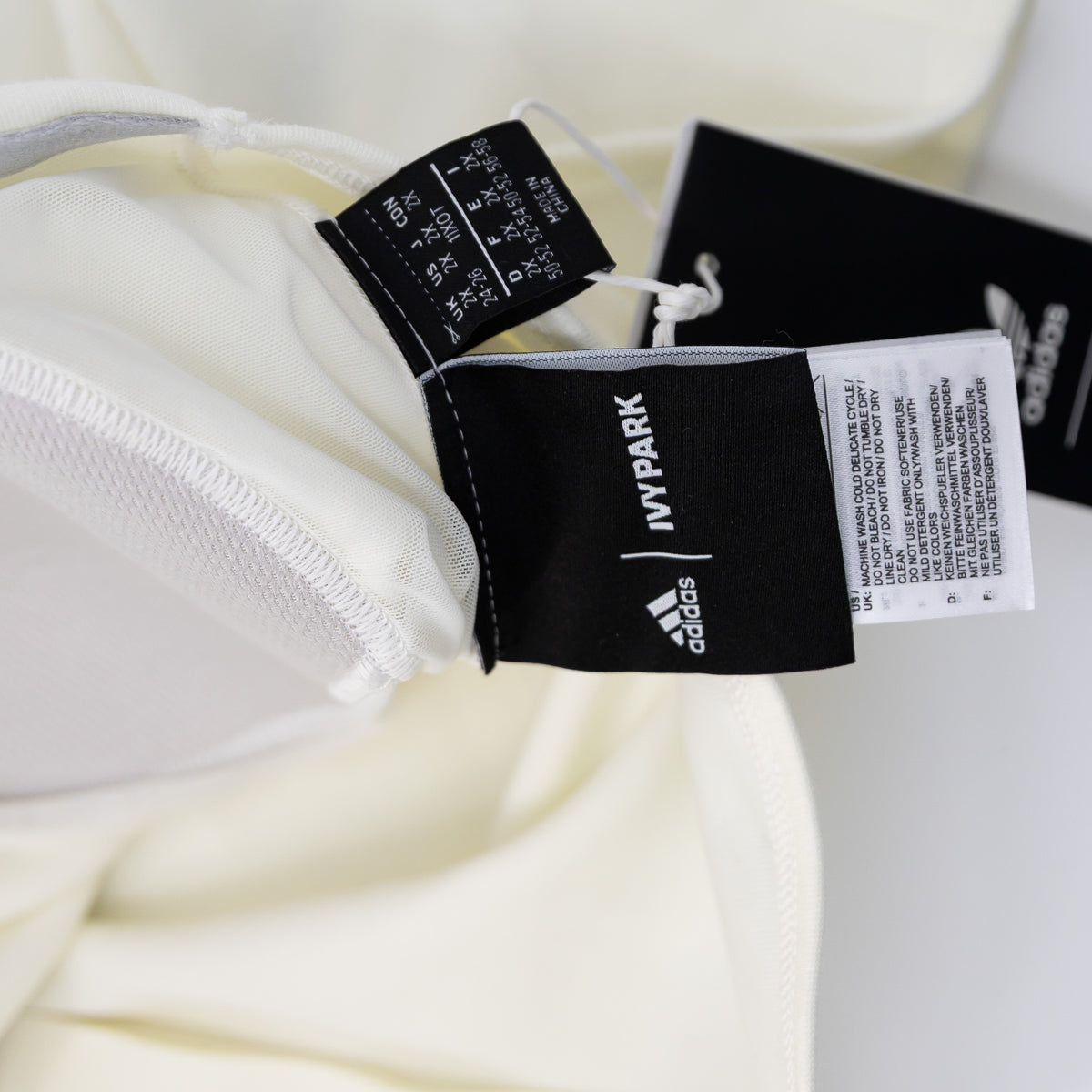 NEW Adidas x Ivy Park Originals IVP Built In Bra Crop Top Tee Shirt White 2X