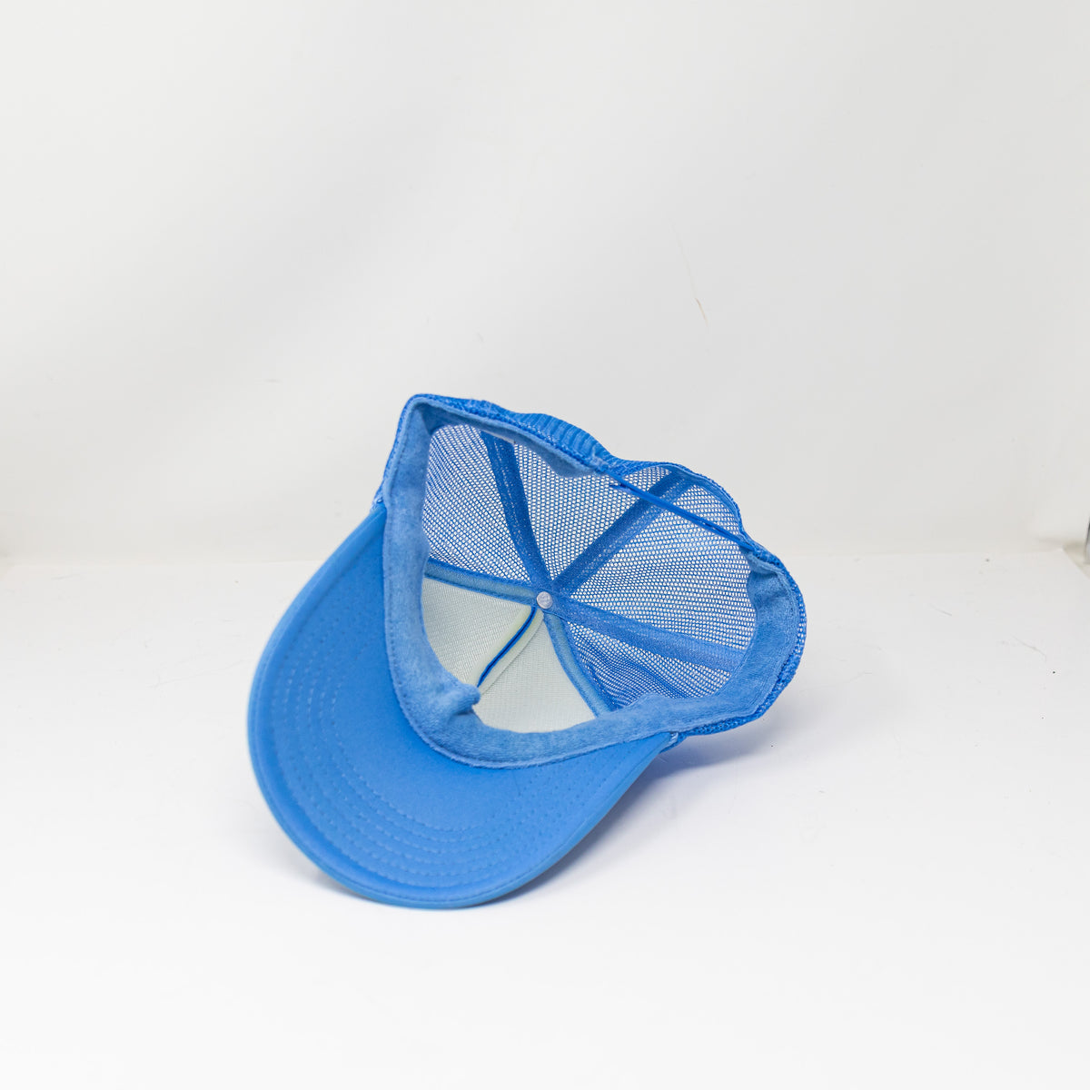 Clare V. Oui French Graphic Print Pattern Mesh Trucker Hat Blue Red Adjustable